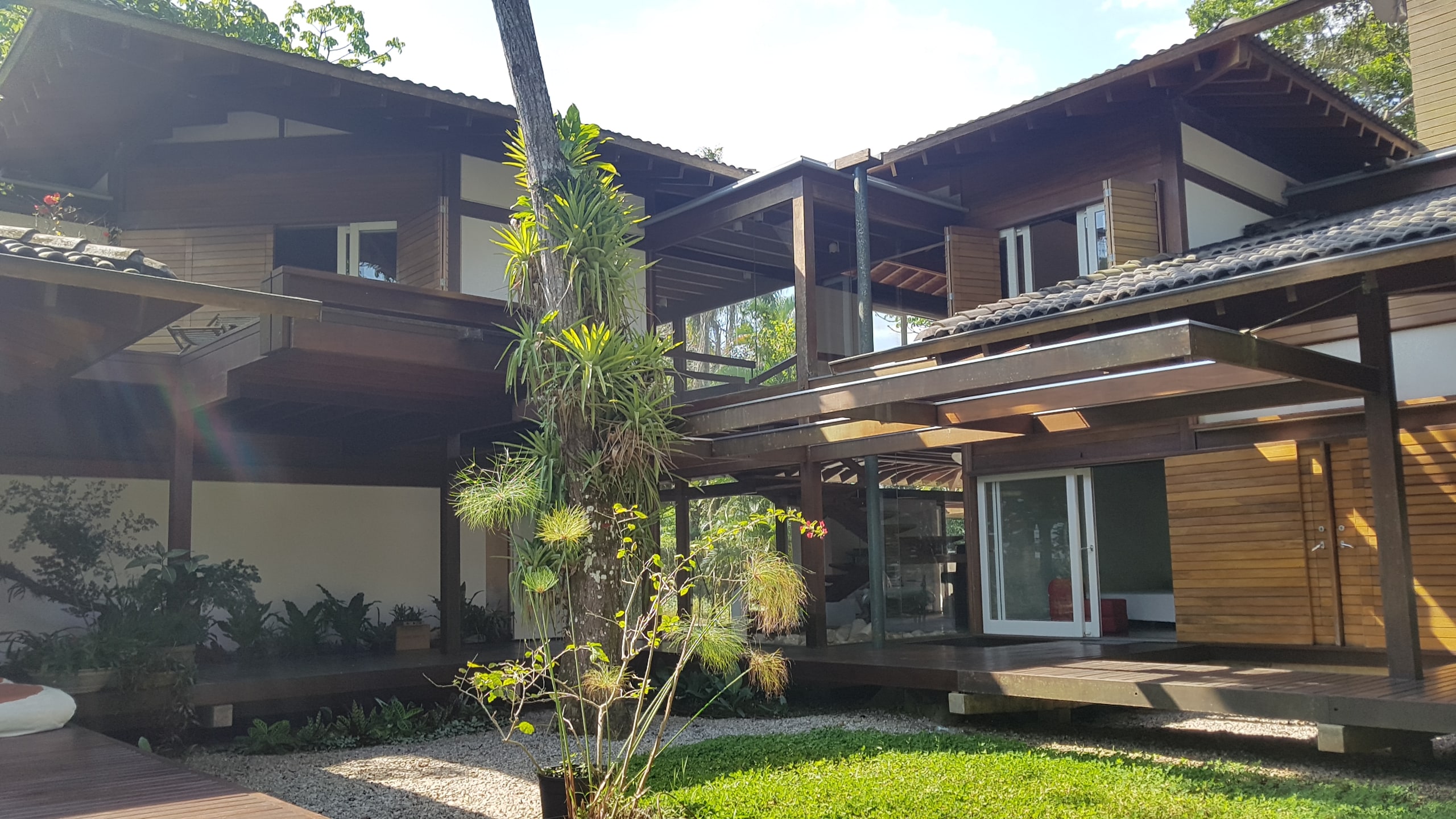 Casa Pé na Areia Condominio Iporanga Guaruja