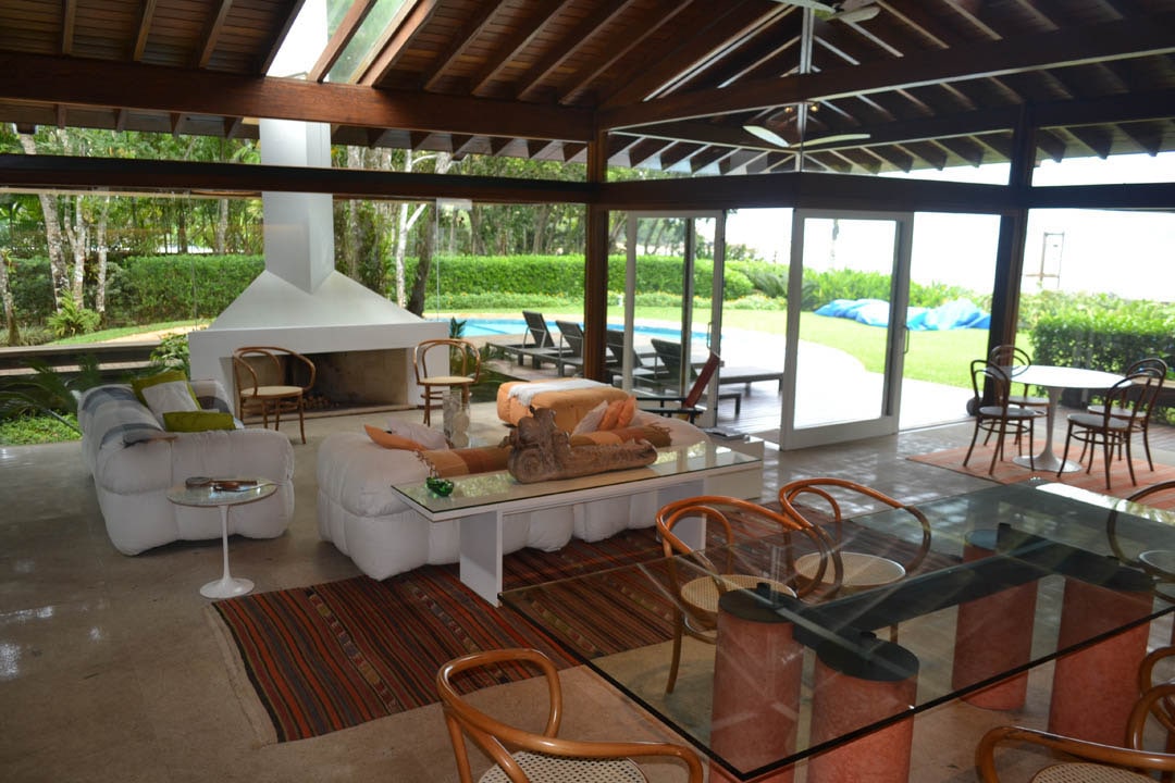 Casa Pé na Areia Condominio Iporanga Guaruja