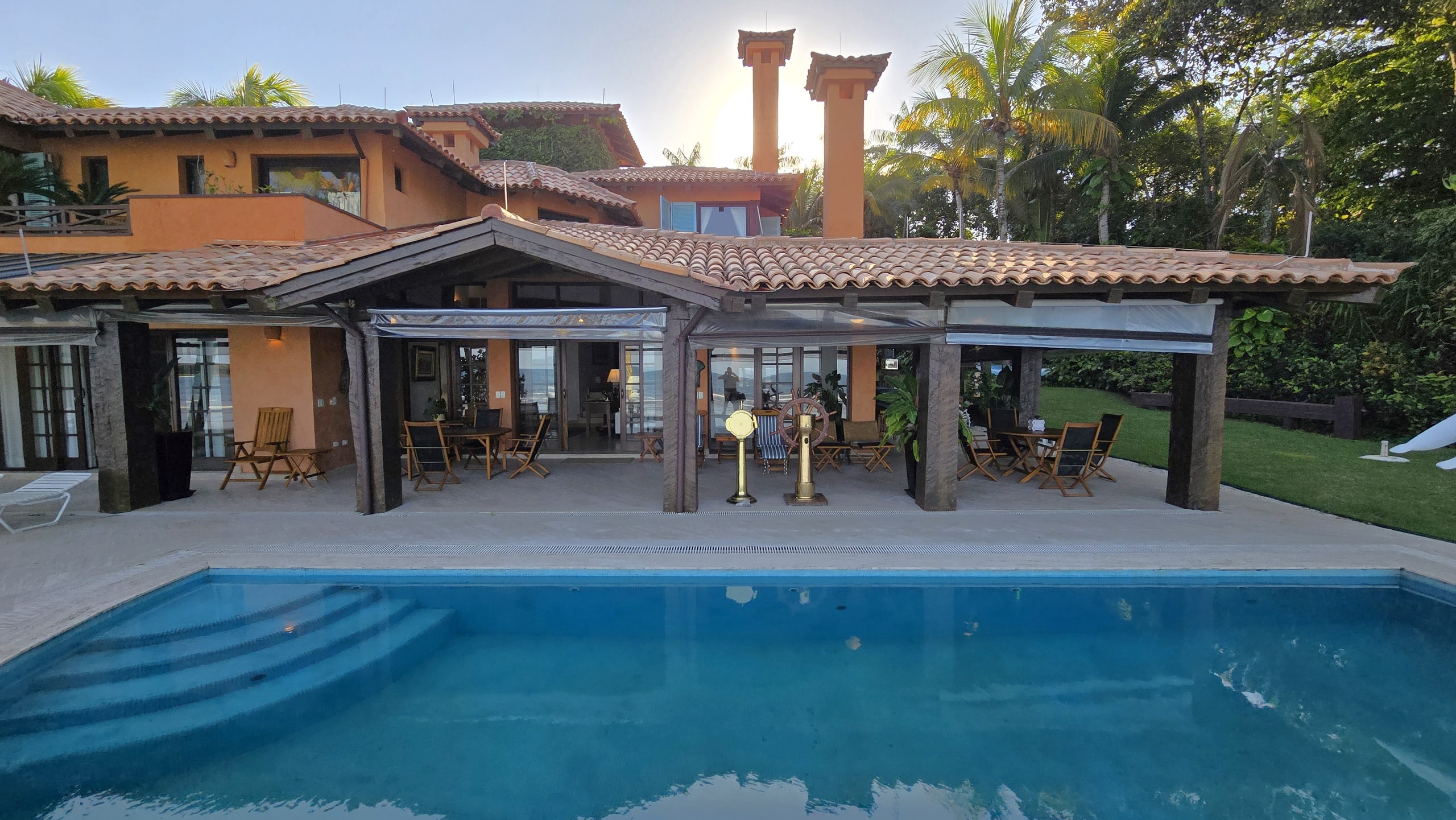 Casa Pé na Areia Aluguel Condominio Iporanga Guarujá