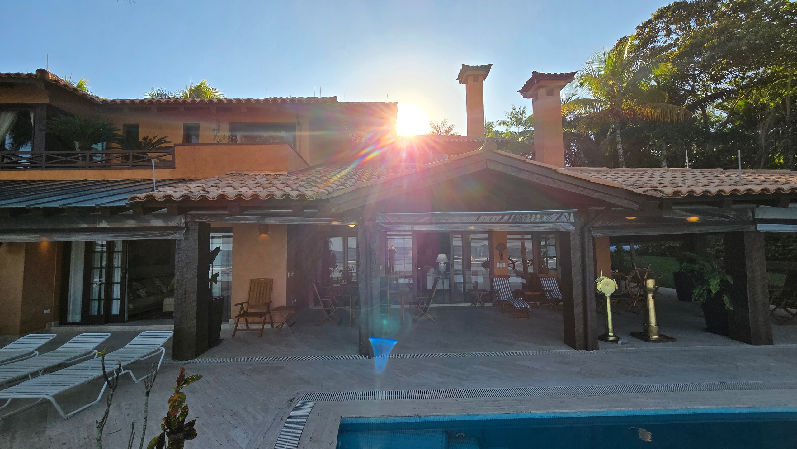 Casa Pé na Areia Aluguel Condominio Iporanga Guarujá
