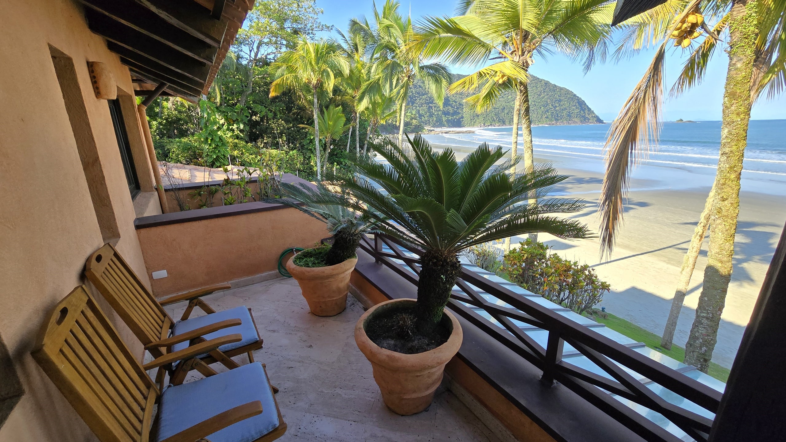 Casa Pé na Areia Aluguel Condominio Iporanga Guarujá
