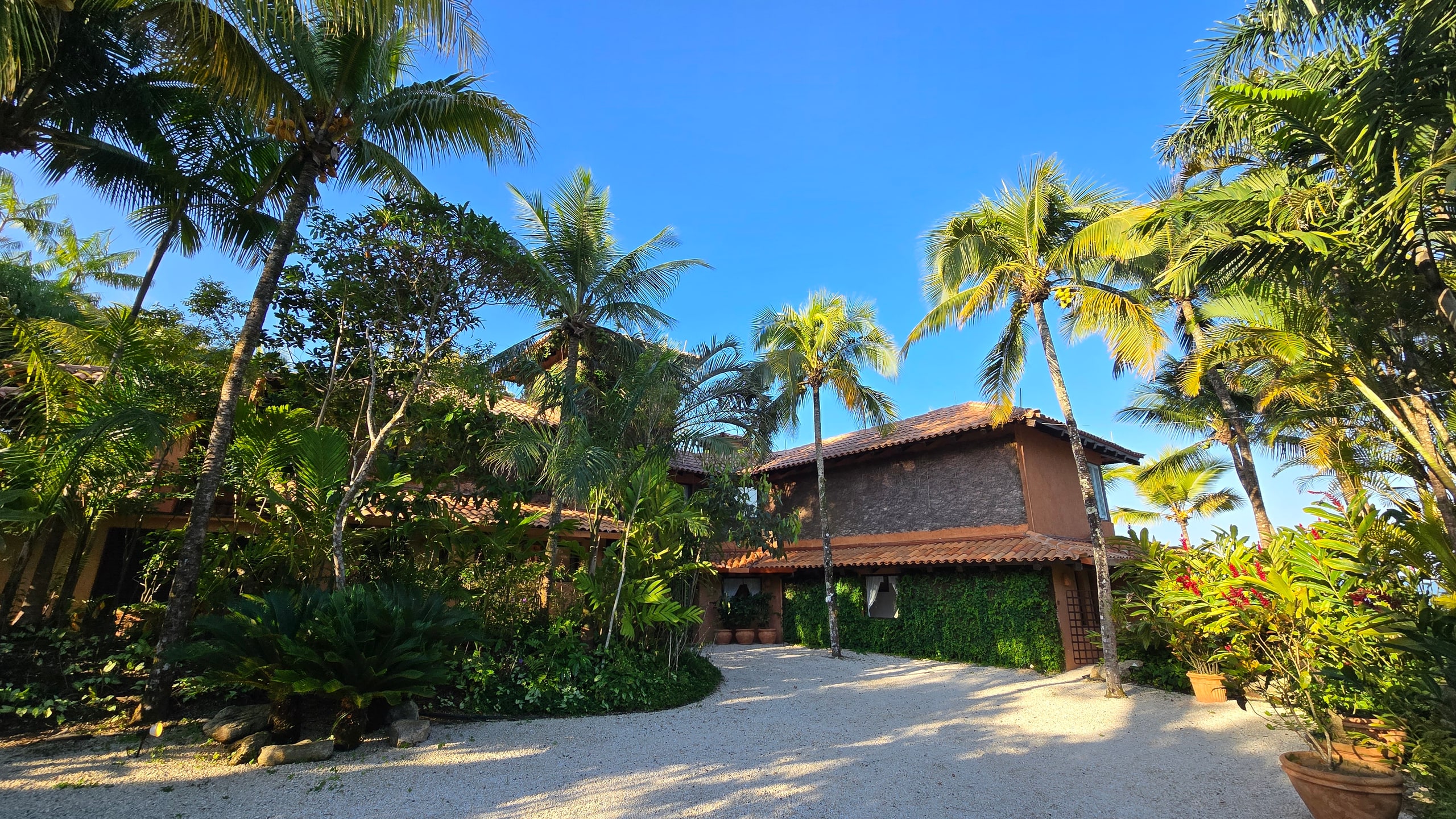Casa no Condomínio Iporanga Guarujá — Villa 498