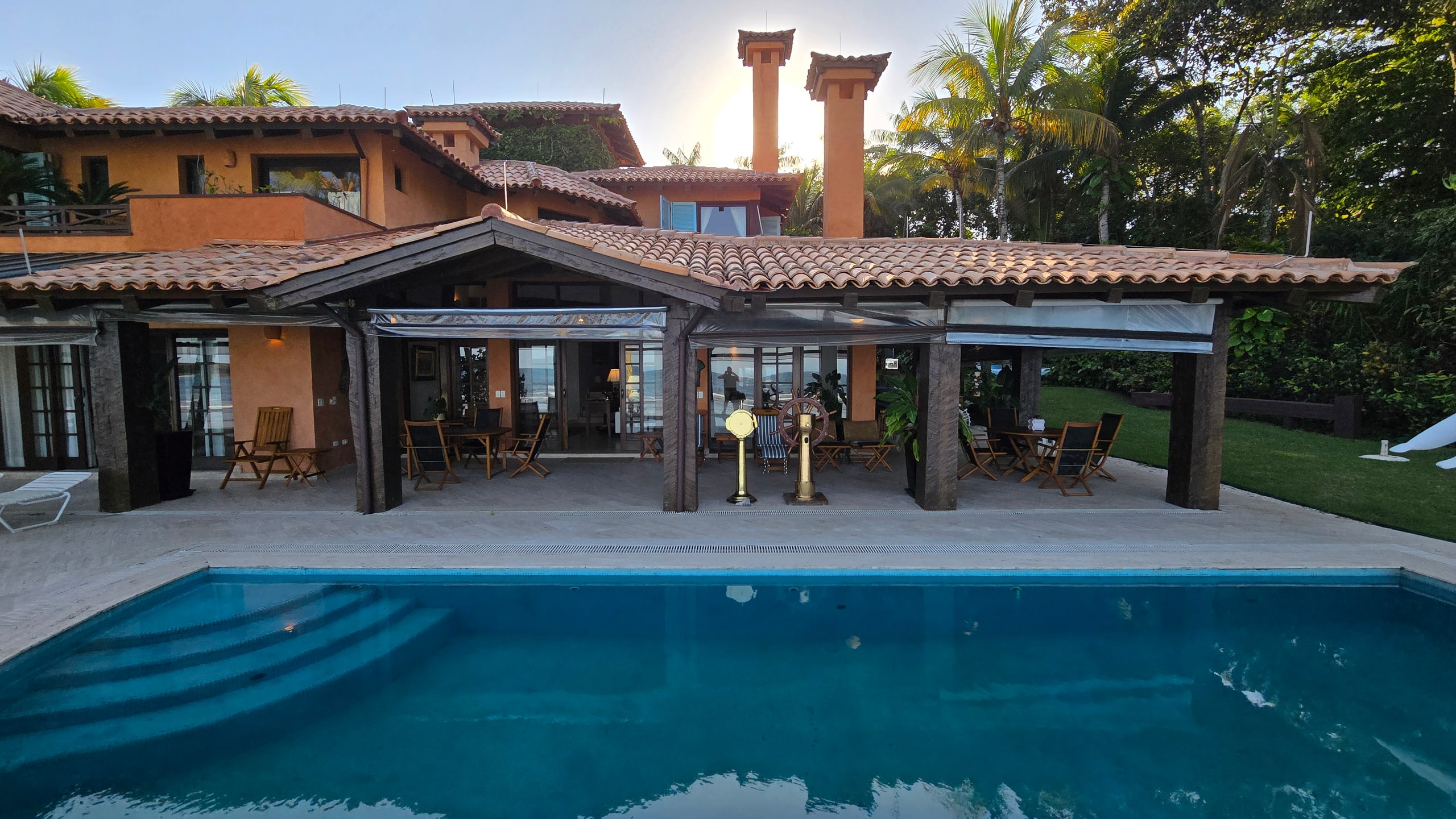 Casa Pé na Areia Aluguel Condominio Iporanga Guarujá