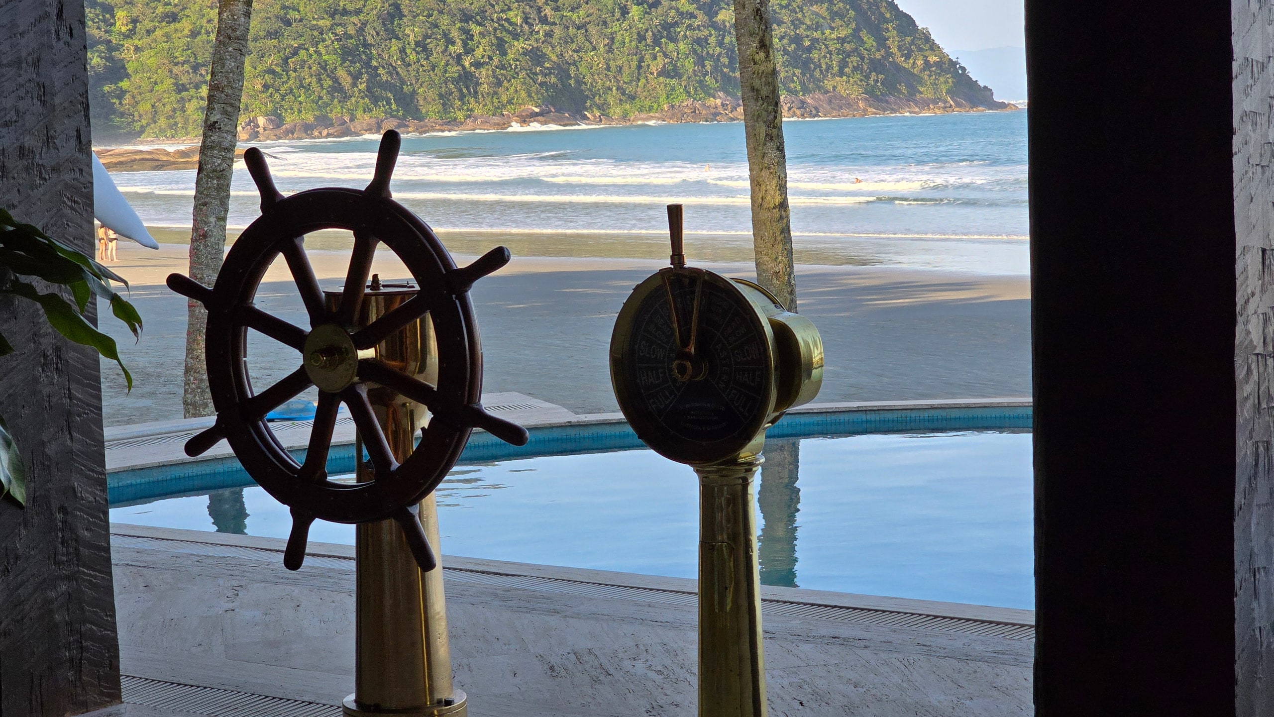Casa Pé na Areia Aluguel Condominio Iporanga Guarujá