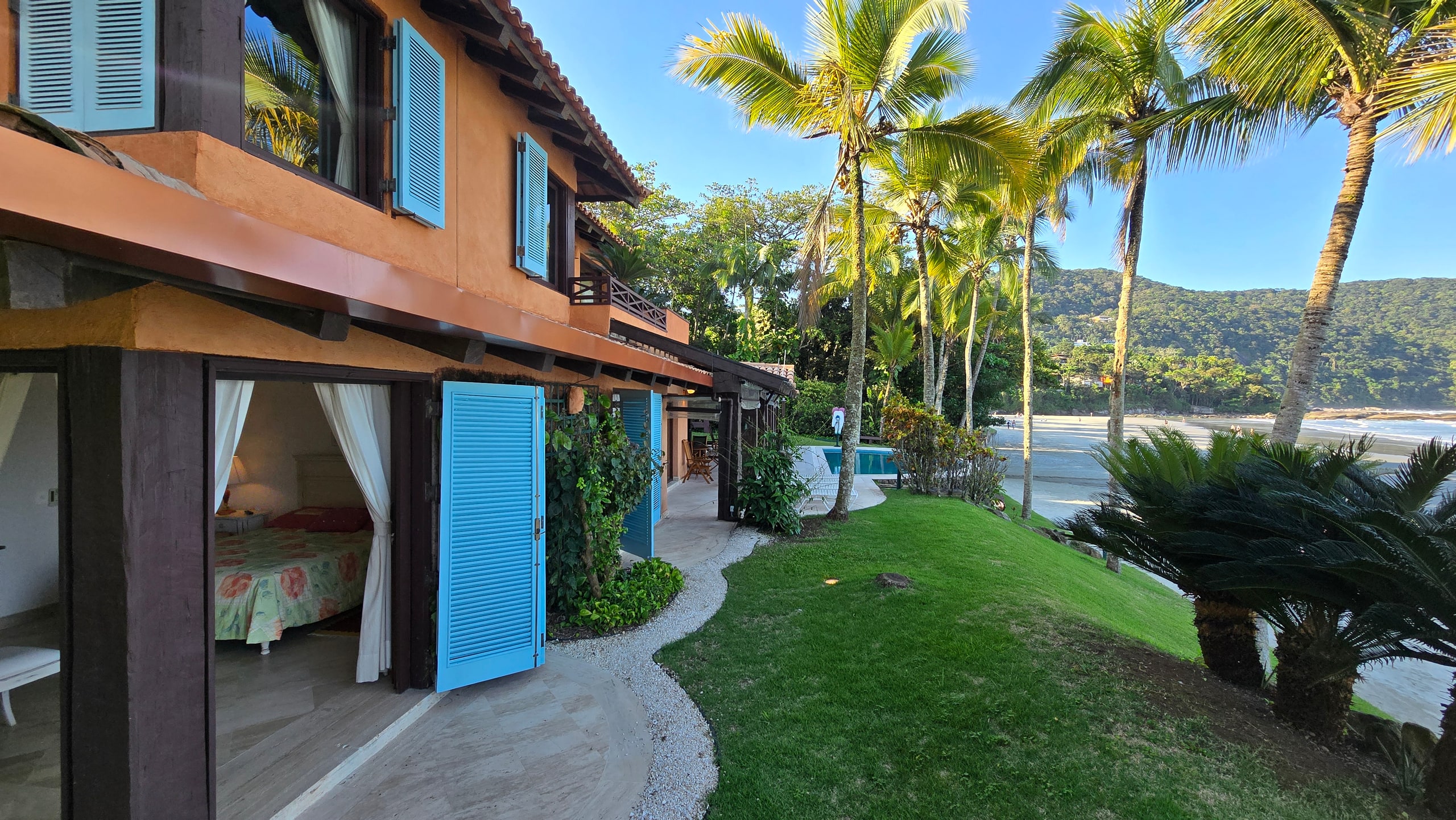 Casa Pé na Areia Aluguel Condominio Iporanga Guarujá