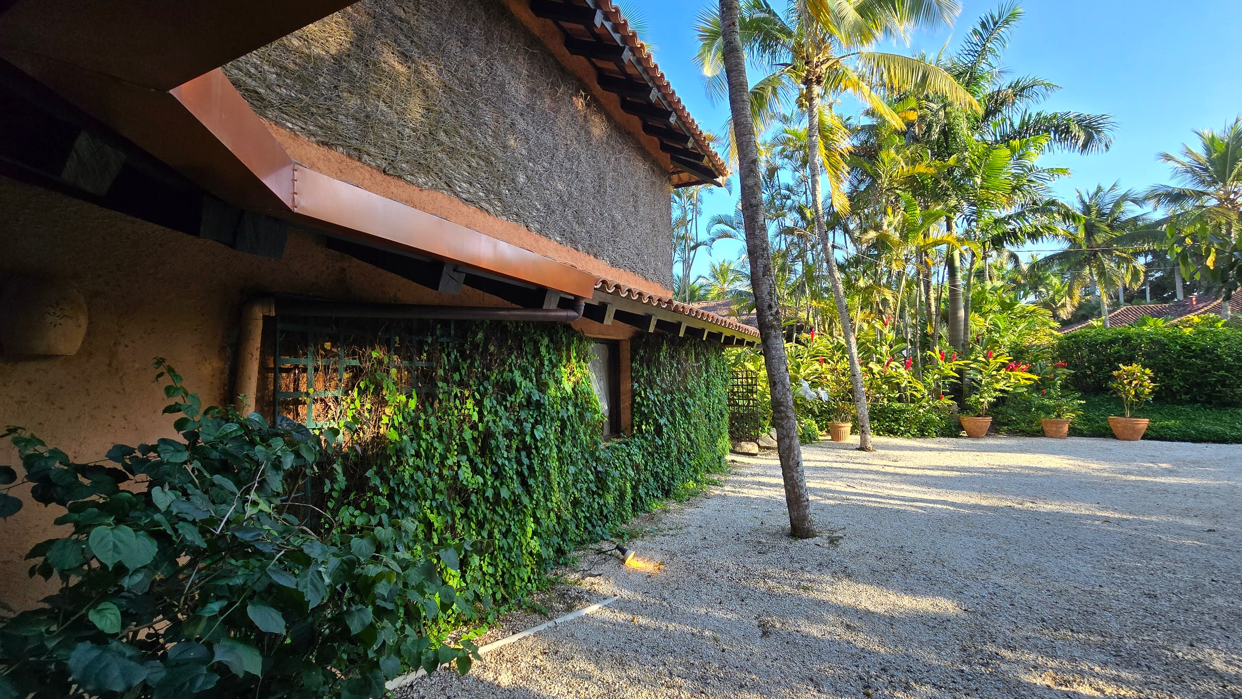 Casa Pé na Areia Aluguel Condominio Iporanga Guarujá
