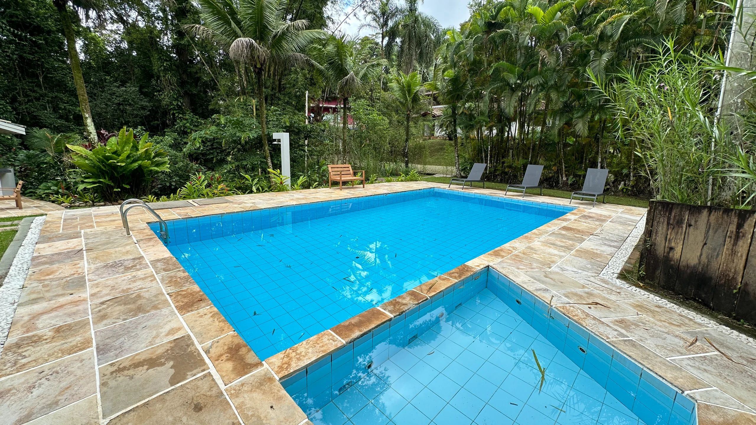 Casa no Condomínio Iporanga Guarujá — Villa 449