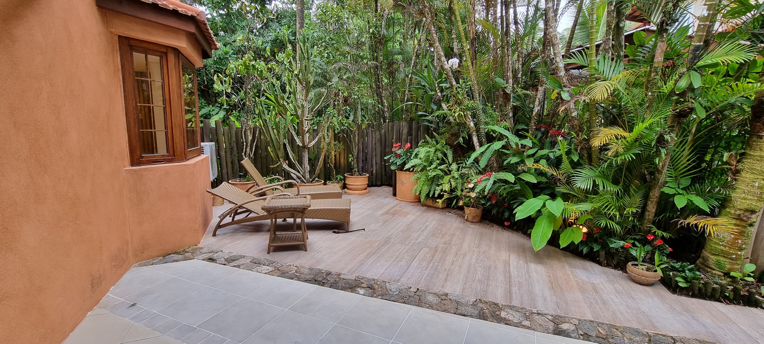 Casa no Jardins do Iporanga Condominio Iporanga Guarujá