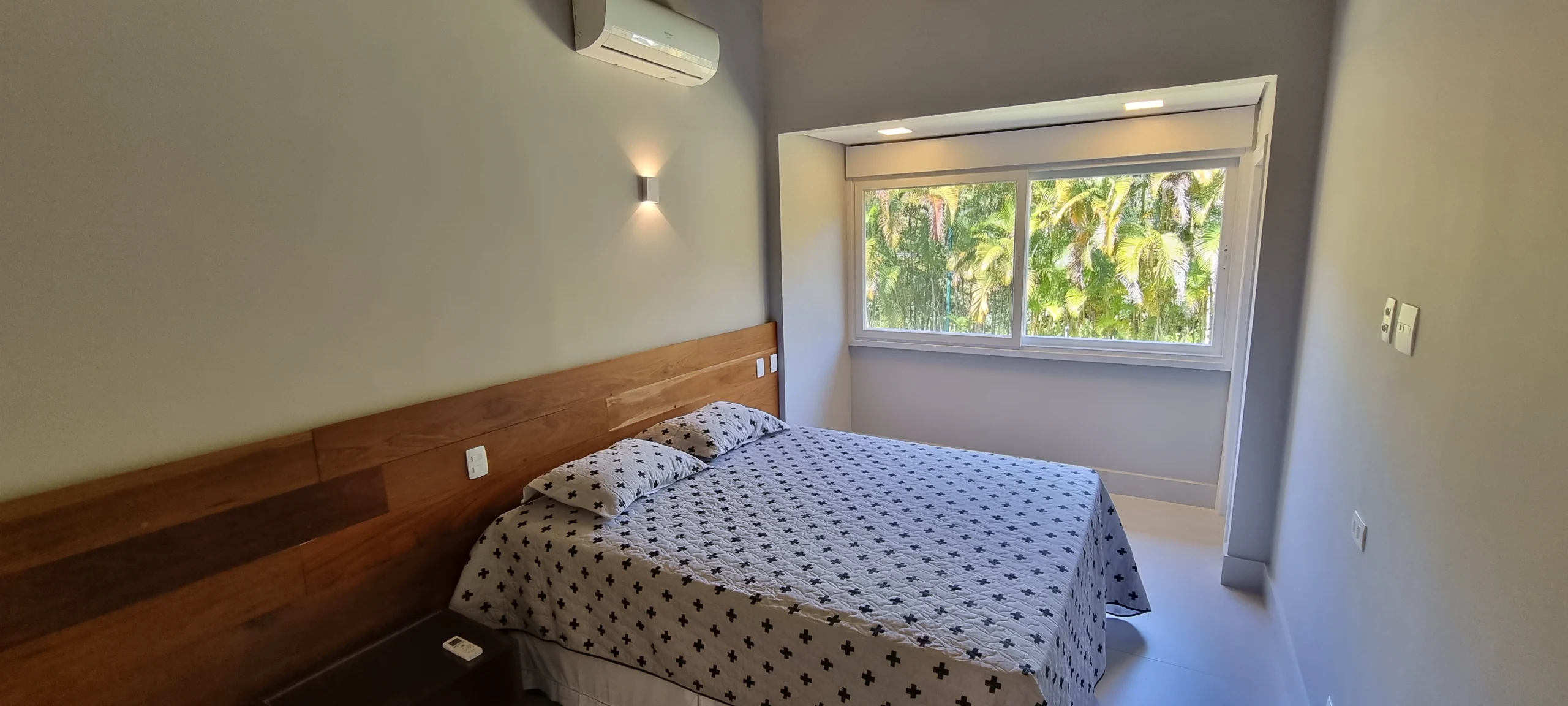 Aluguel Temporada no Condominio Iporanga em Guarujá