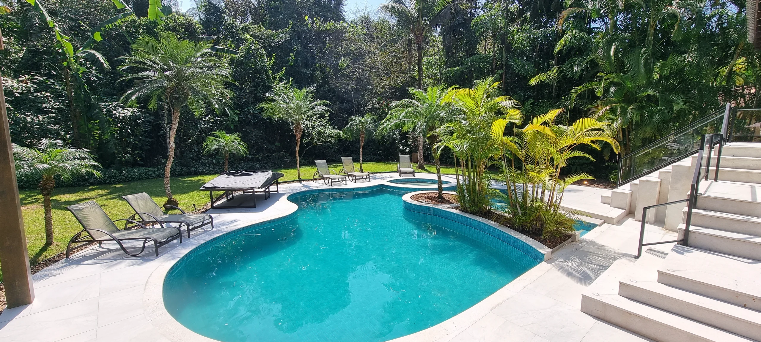 Aluguel Temporada no Condominio Iporanga em Guarujá