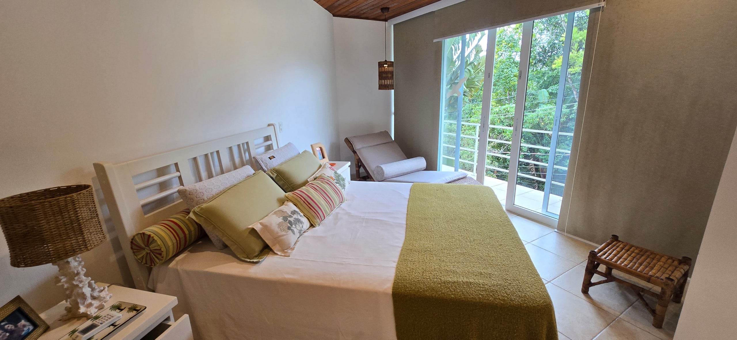 Imoveis no Condominio Iporanga Venda e Locação Praia de Iporanga no Guarujá