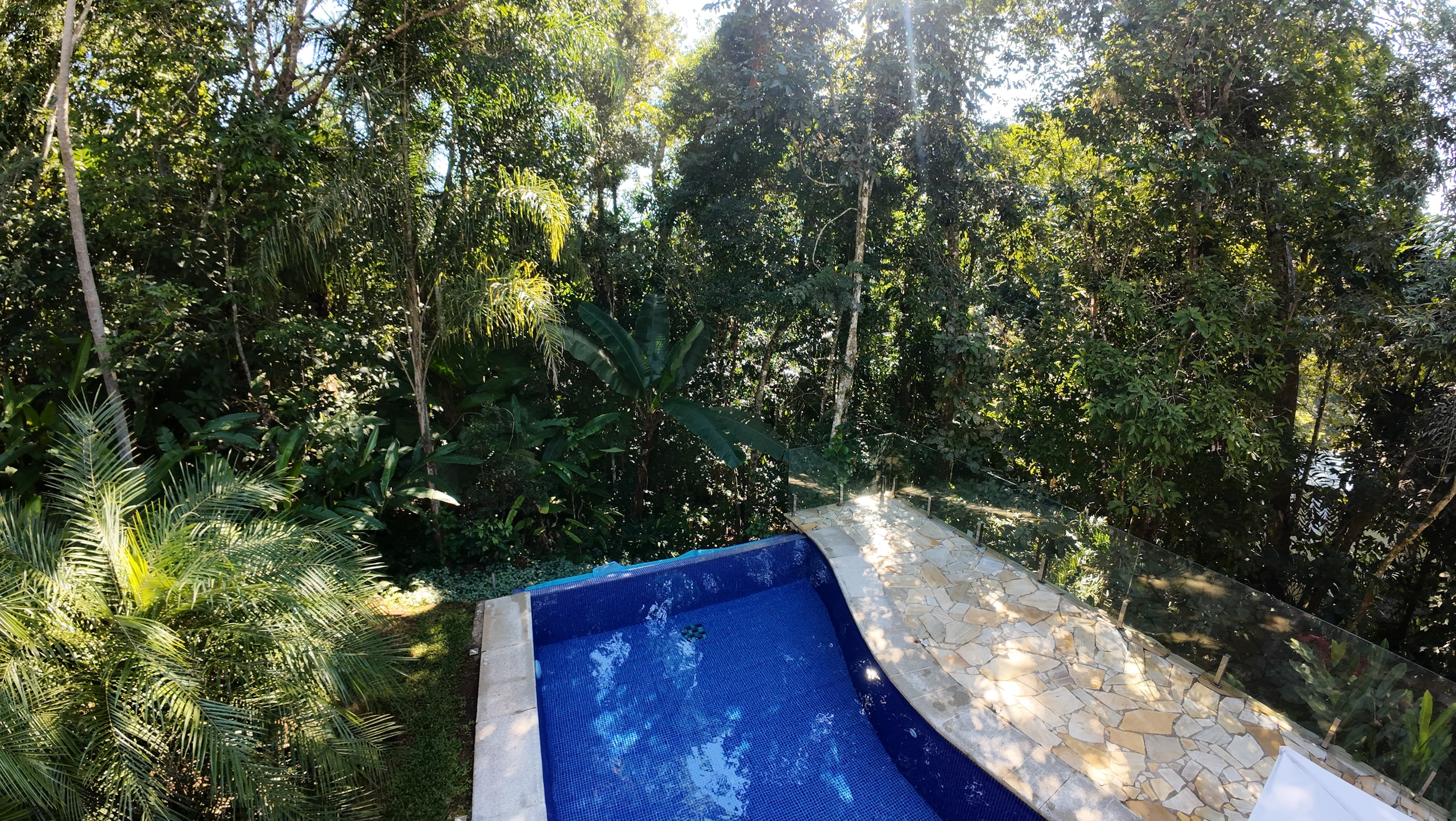 Imoveis no Condominio Iporanga Venda e Locação Praia de Iporanga no Guarujá