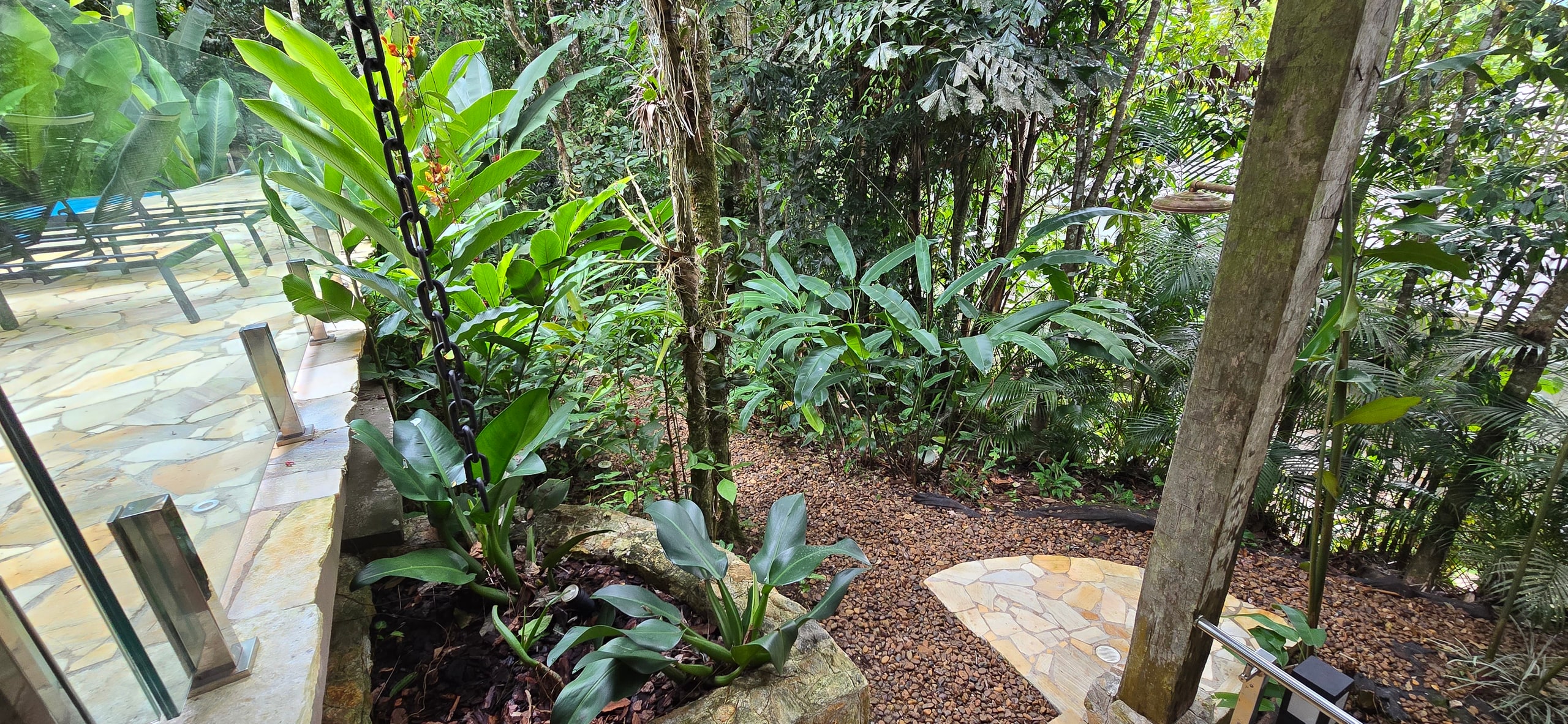 Imoveis no Condominio Iporanga Venda e Locação Praia de Iporanga no Guarujá