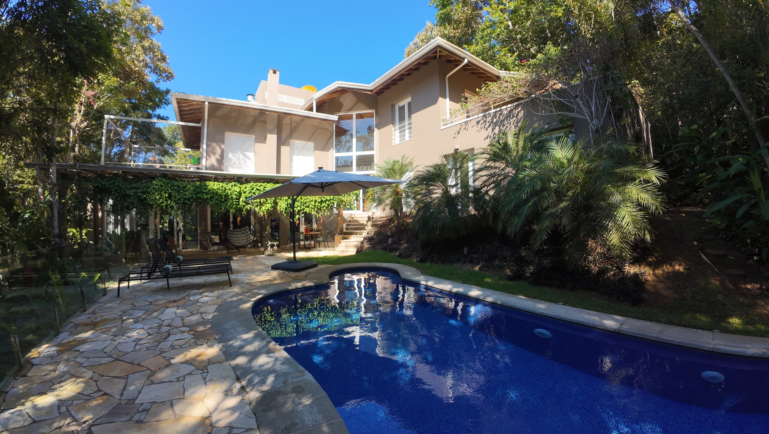 Imoveis no Condominio Iporanga Venda e Locação Praia de Iporanga no Guarujá