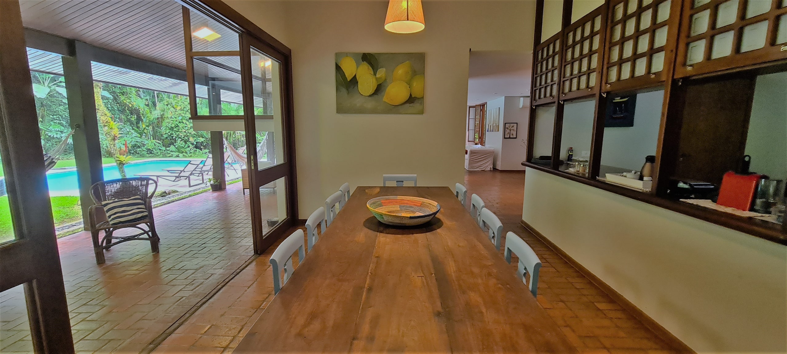 Casa proxima a Praia de Iporanga Condominio Iporanga Guaruja