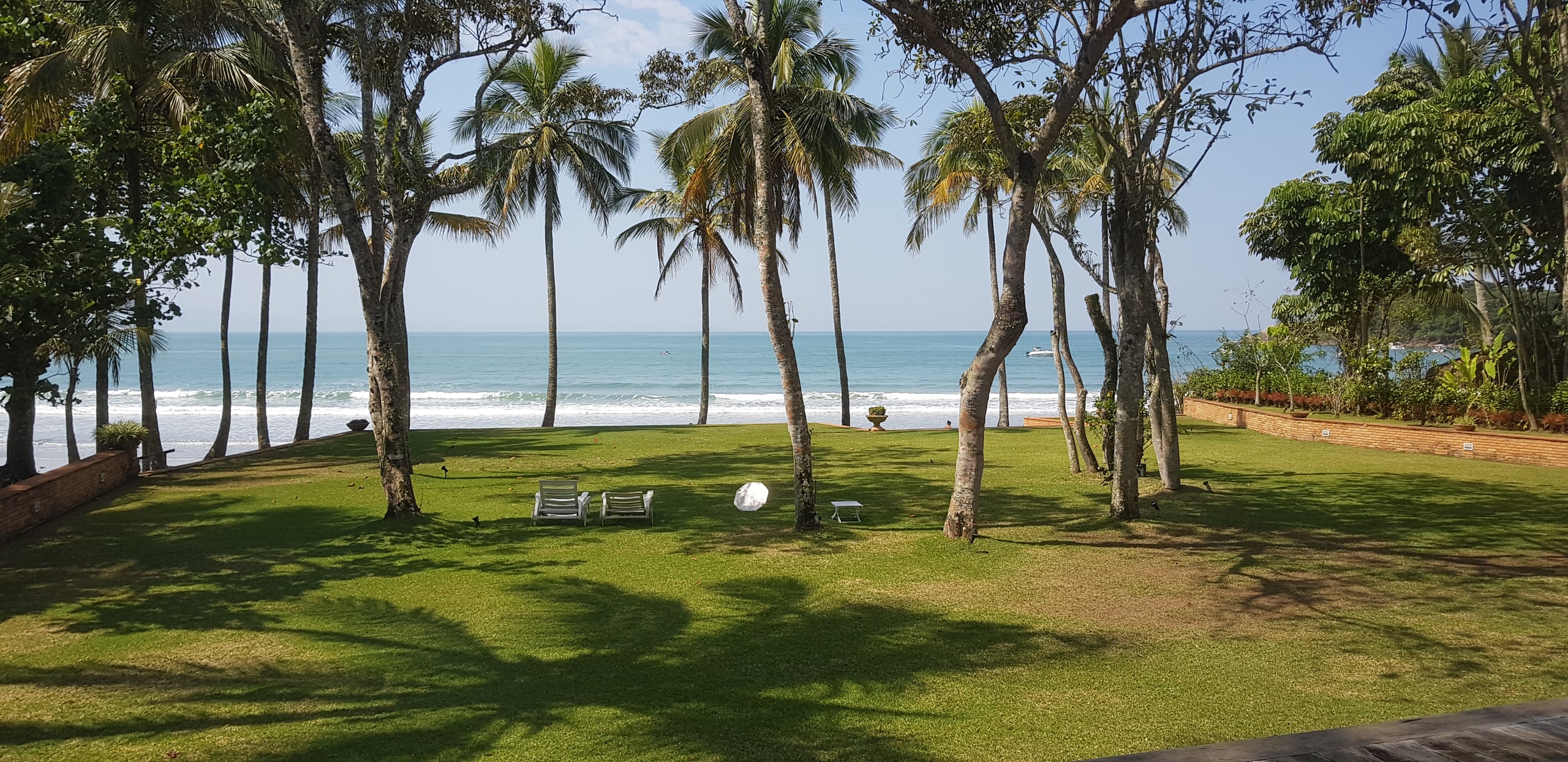Casa Pé na Areia Condominio Iporanga