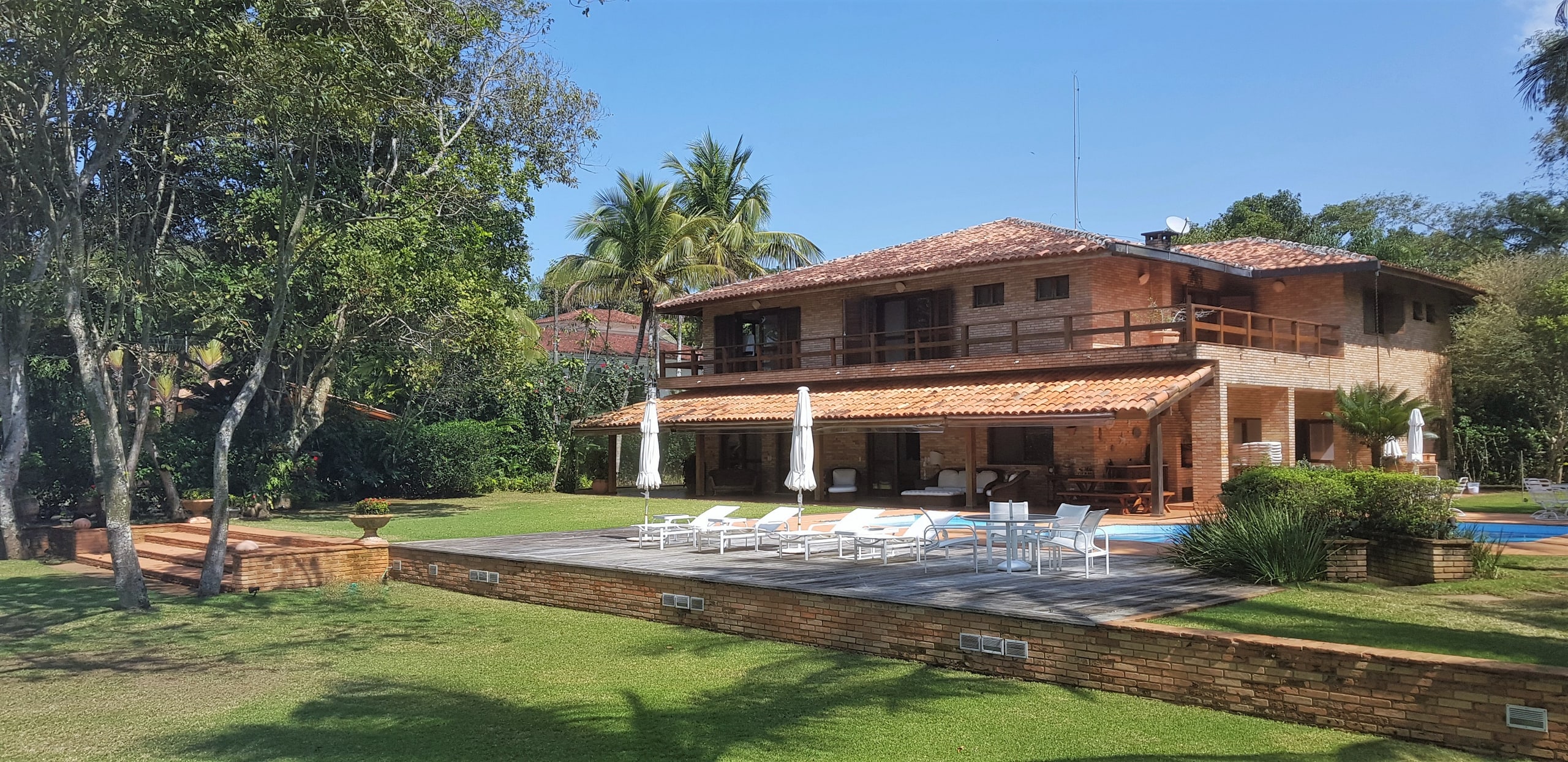 Casa Pé na Areia Condominio Iporanga