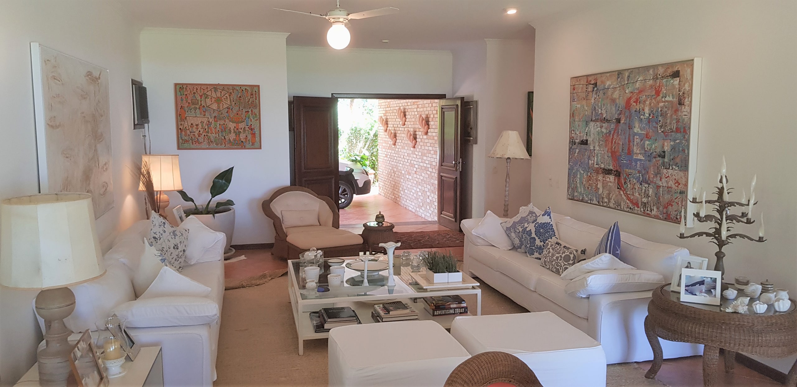 Casa Pé na Areia Condominio Iporanga