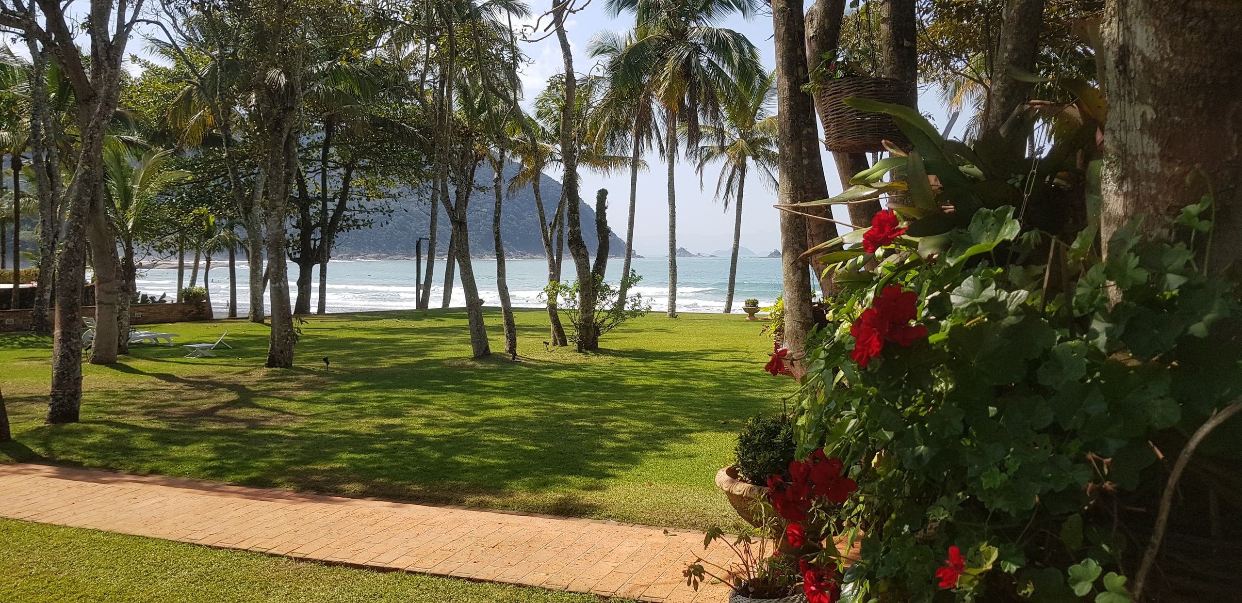 Casa Pé na Areia Condominio Iporanga