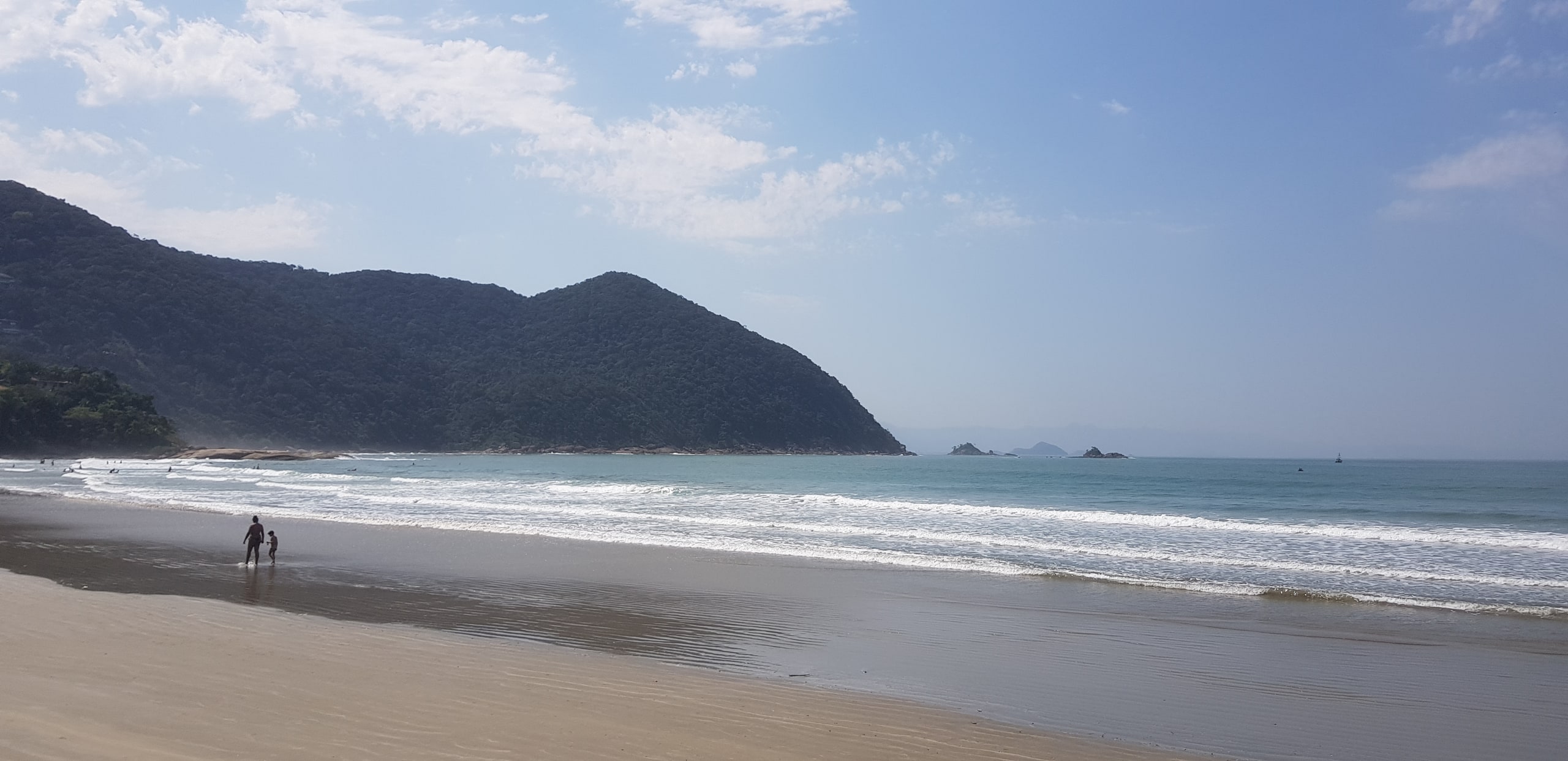 Casa Pé na Areia Condominio Iporanga