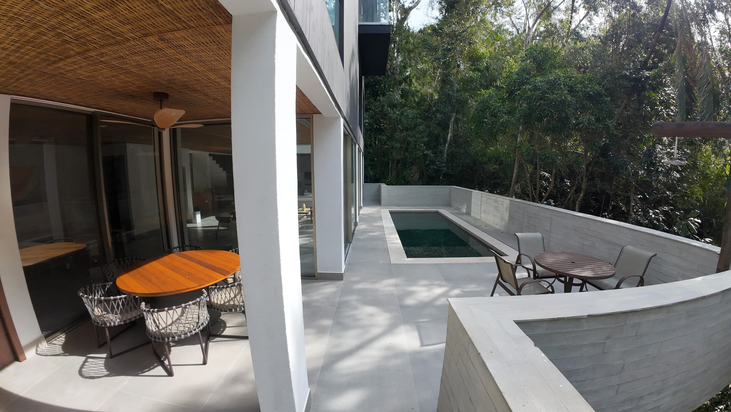 Casa no Condomínio São Pedro Guarujá — Villa 136