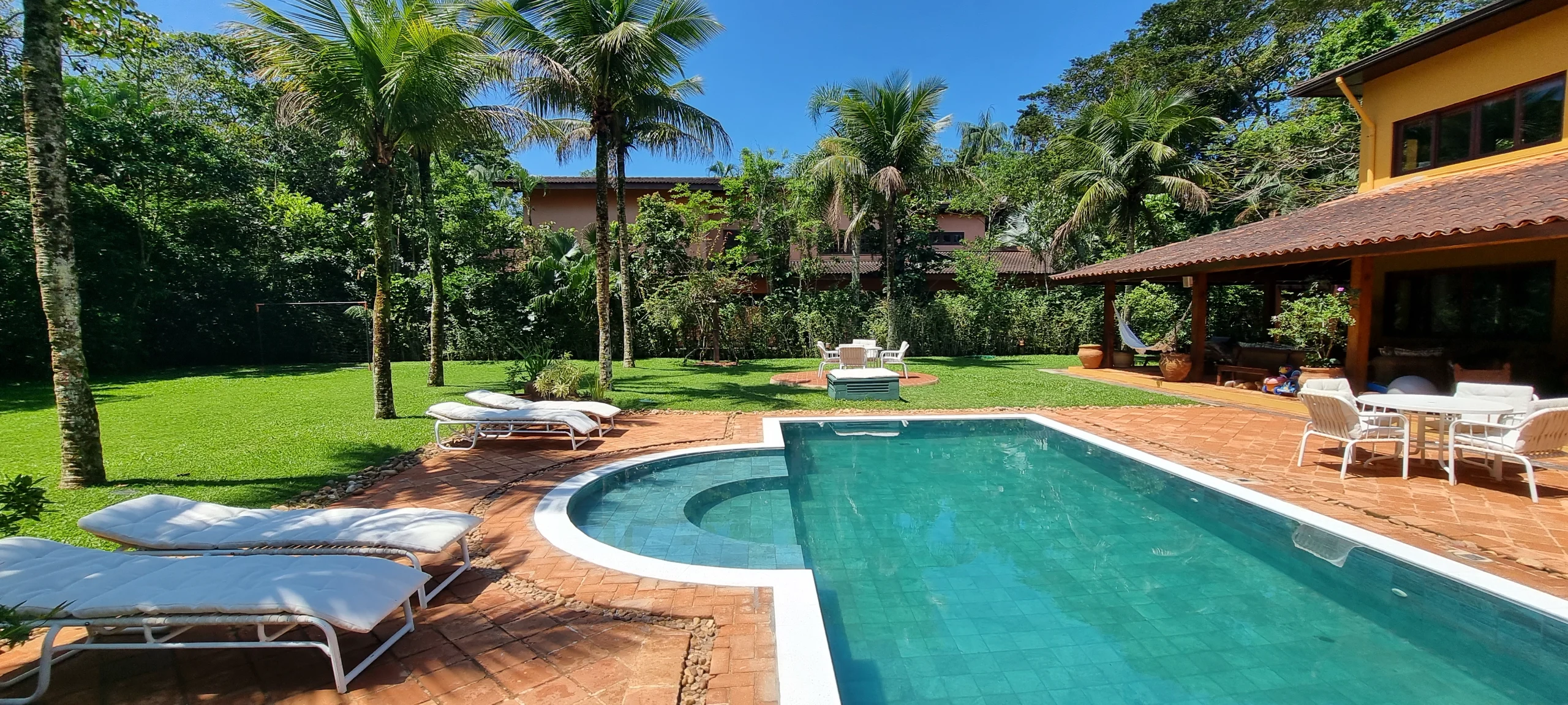 Casa no Condomínio Iporanga Guarujá — Villa 418