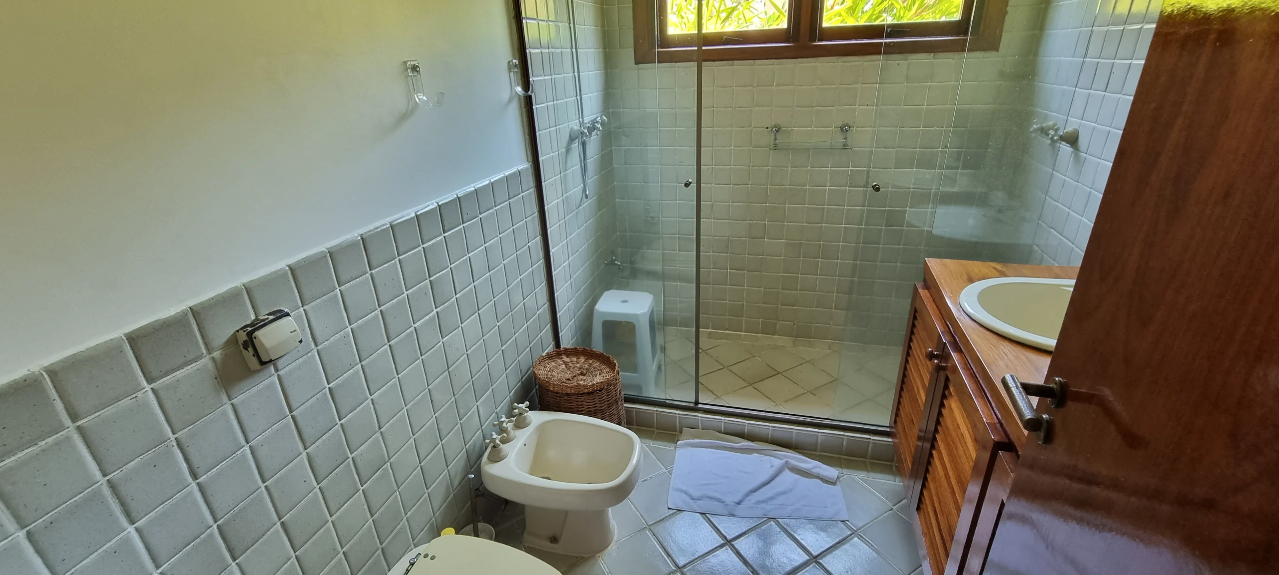 Aluguel Temporada Condominio Iporanga Praia de Iporanga Guaruja