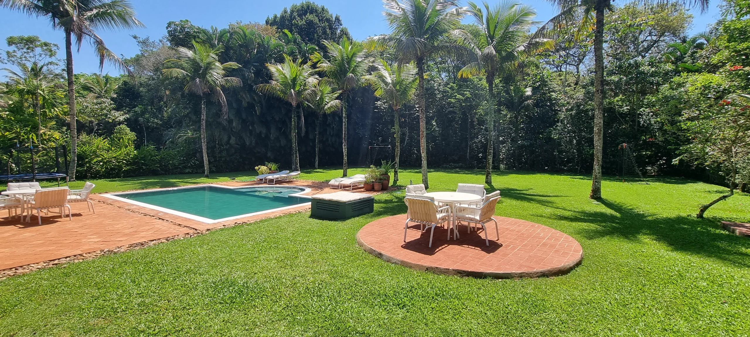 Aluguel Temporada Condominio Iporanga Praia de Iporanga Guaruja