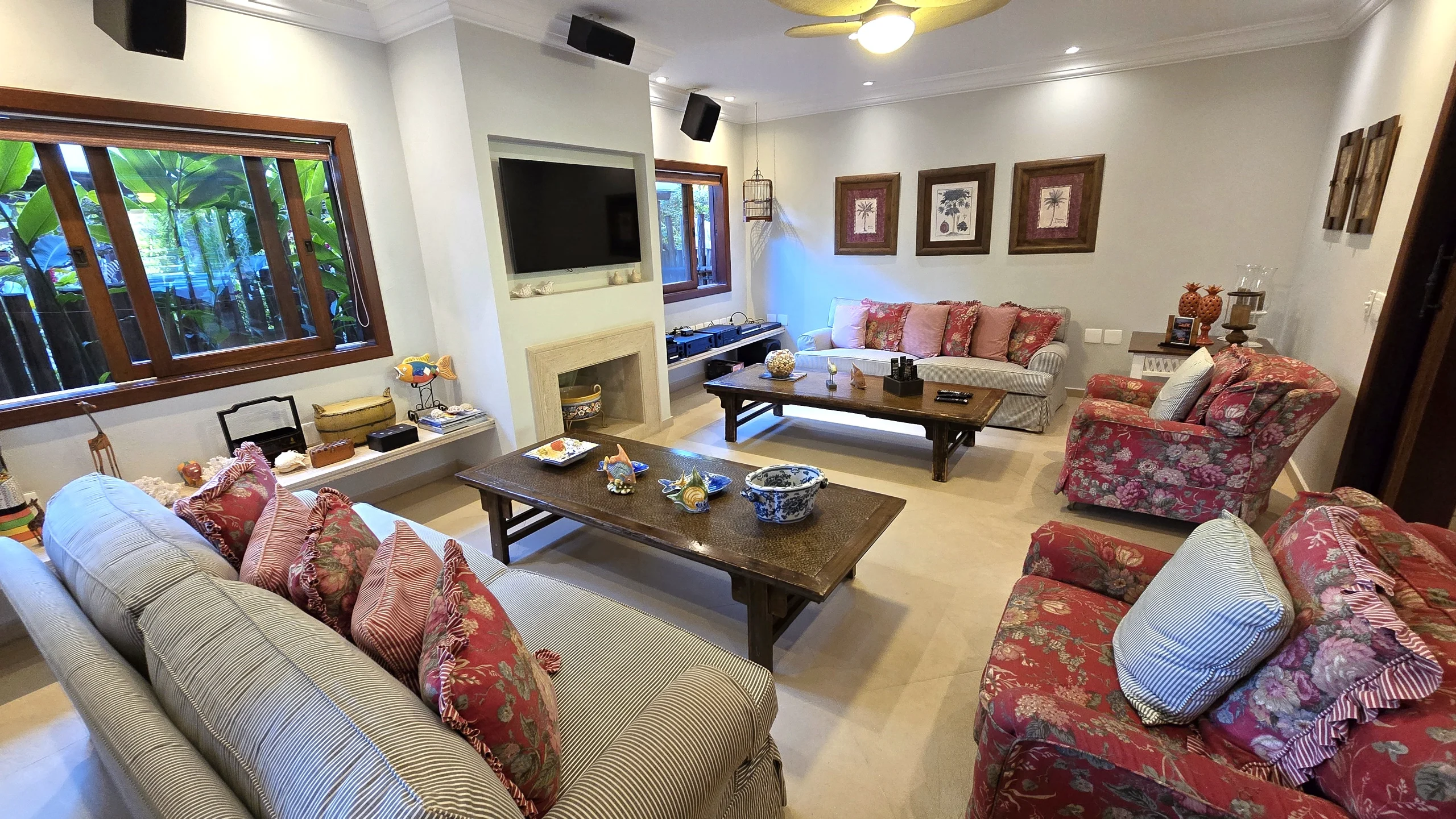 Locação Casa Praia de Iporanga Mar Areia Condominio Iporanga Guarujá