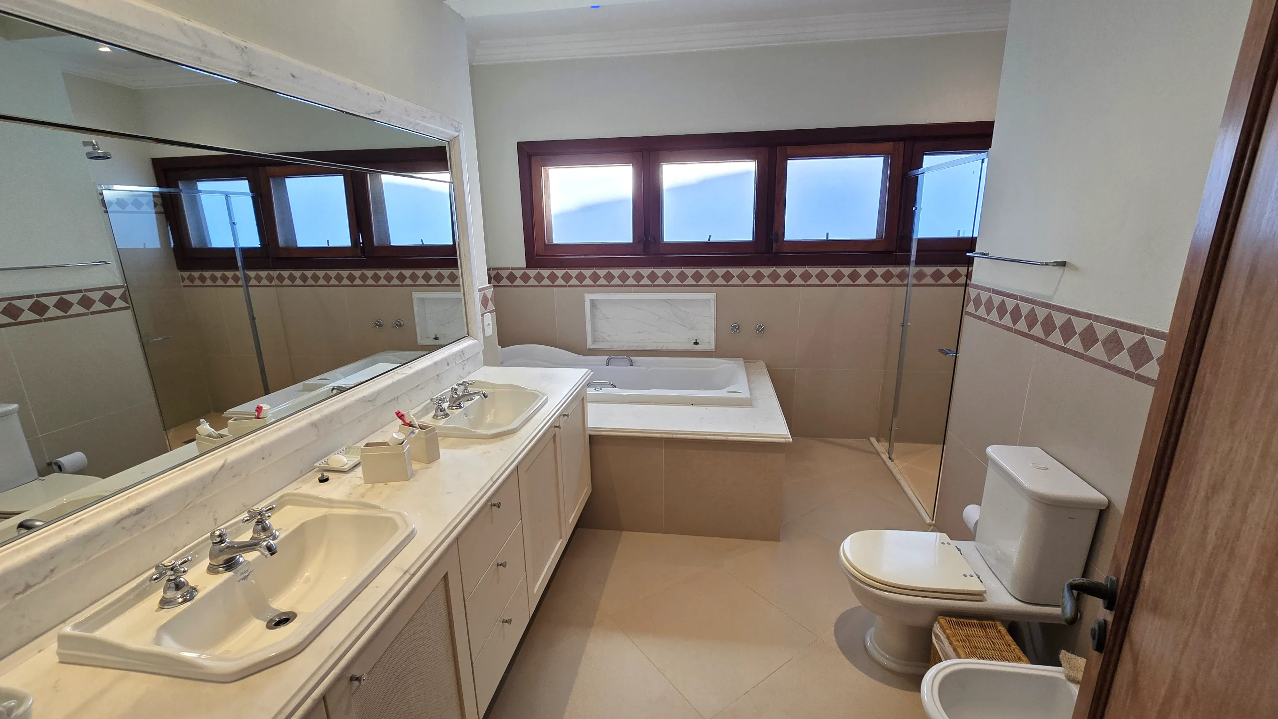 Locação Casa Praia de Iporanga Mar Areia Condominio Iporanga Guarujá