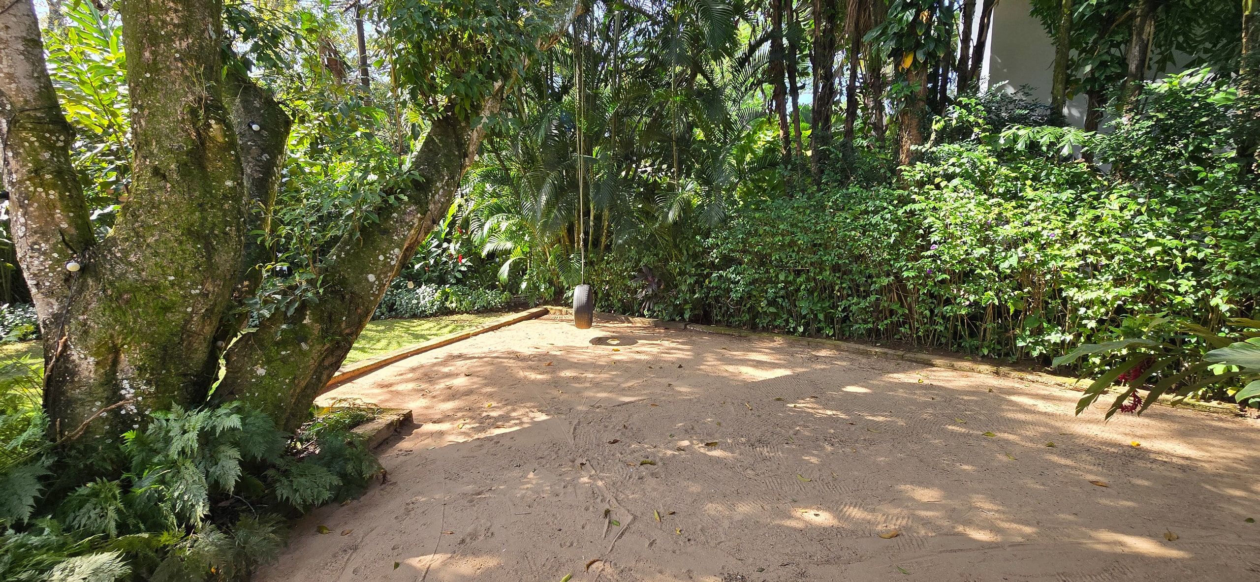 Imovel Locação no Condomínio Iporanga Guarujá