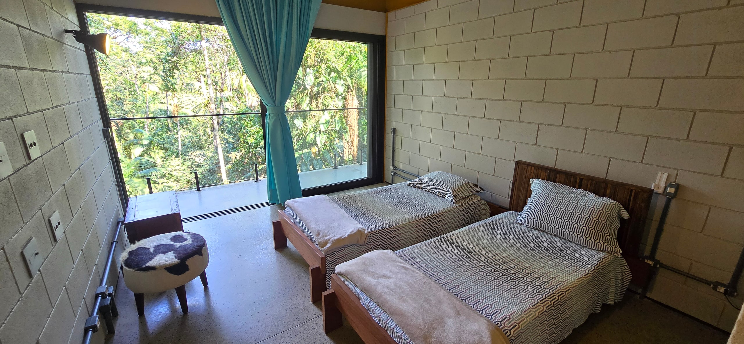 Casa no Condomínio Iporanga na Praia de Iporanga