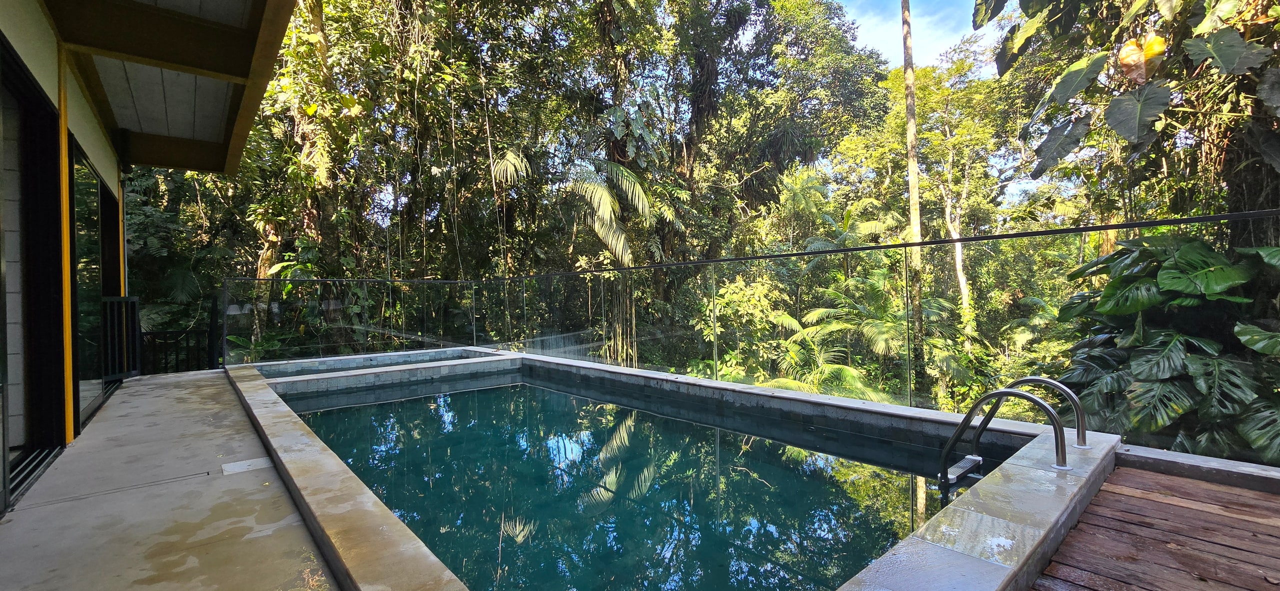 Casa no Condomínio Iporanga na Praia de Iporanga