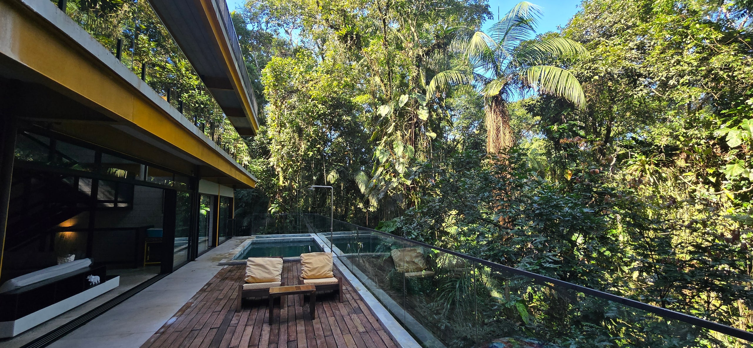 Casa no Condomínio Iporanga na Praia de Iporanga