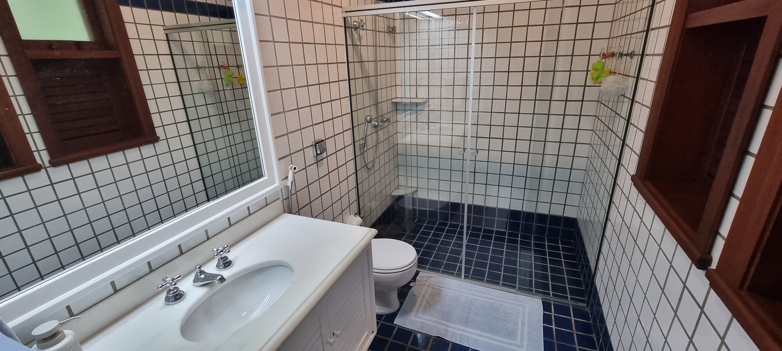 Imóvel no Condominio Iporanga Locação