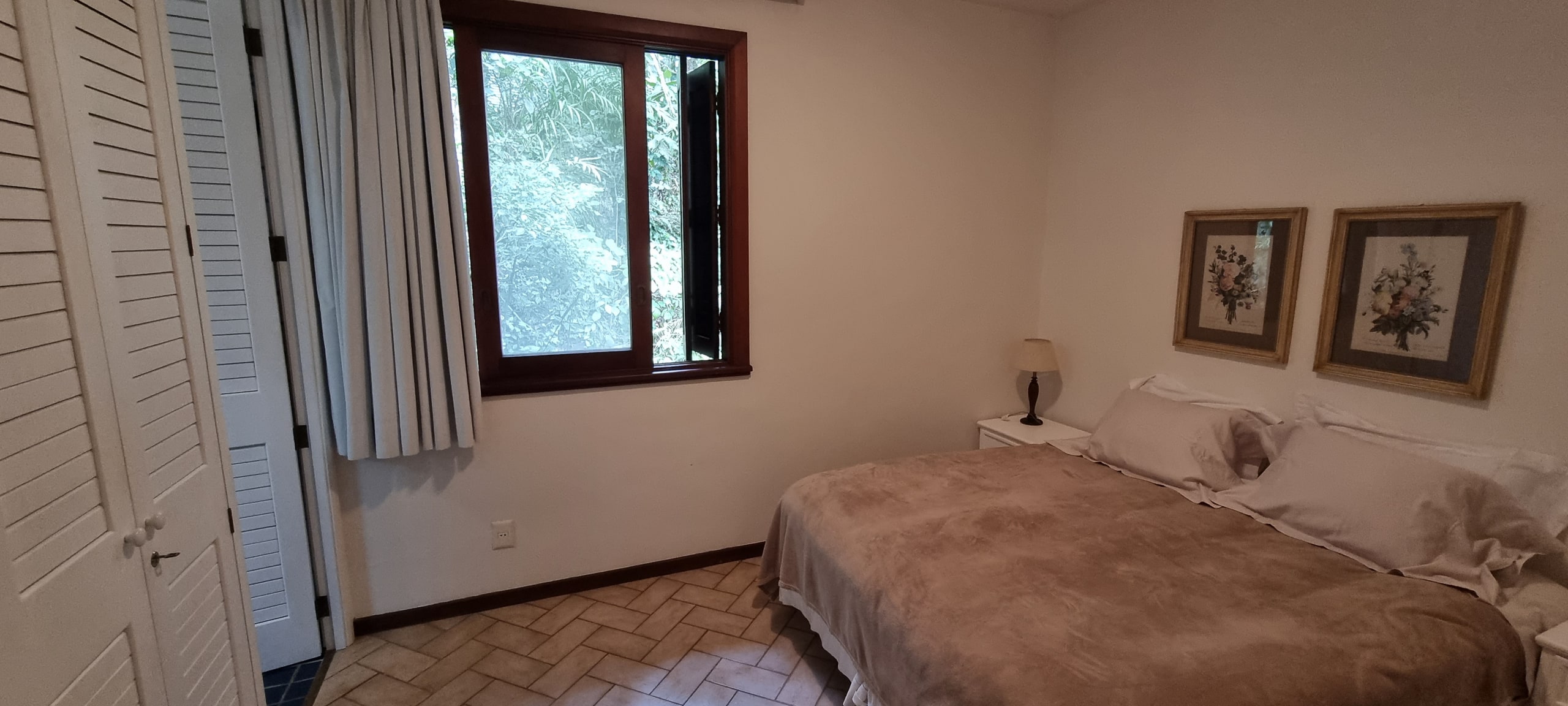 Imóvel no Condominio Iporanga Locação