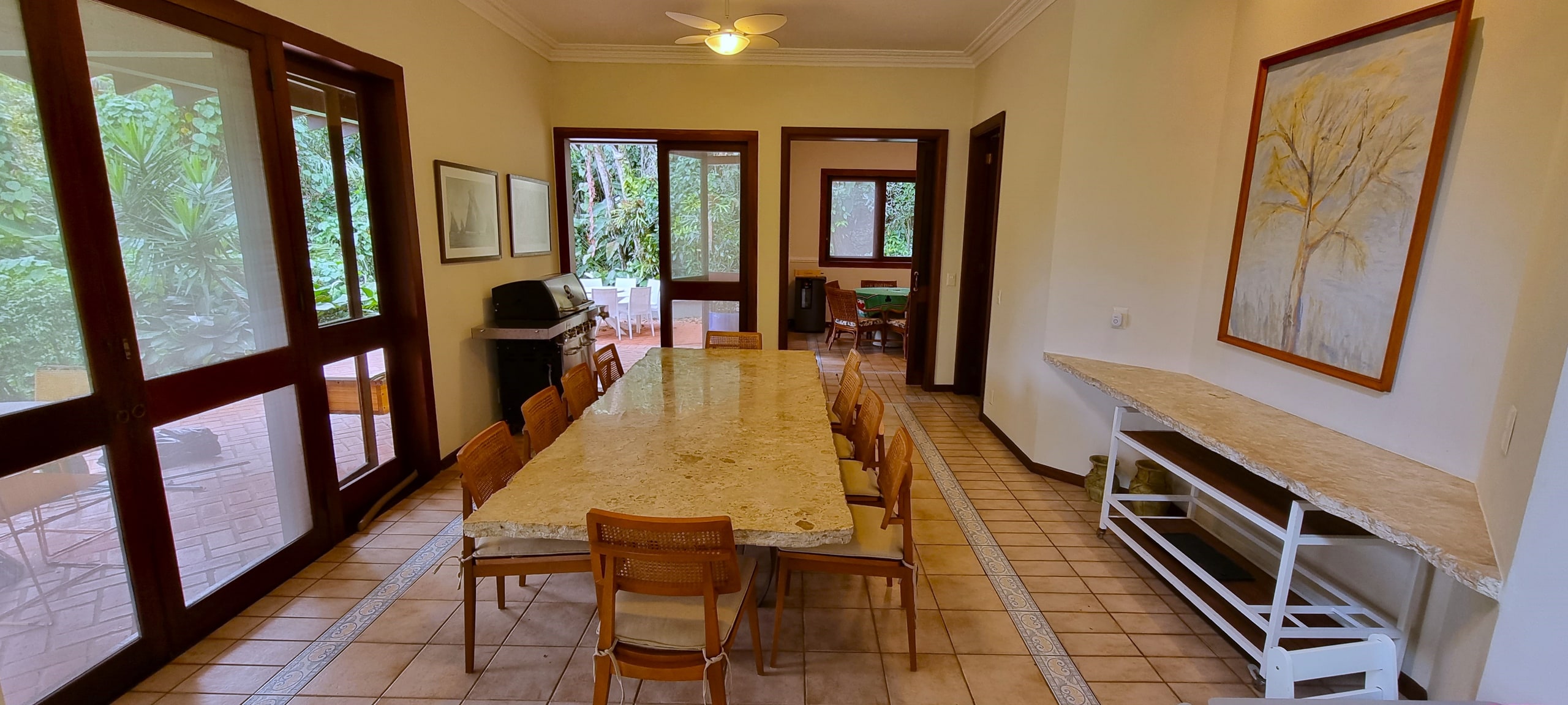 Imóvel no Condominio Iporanga Locação