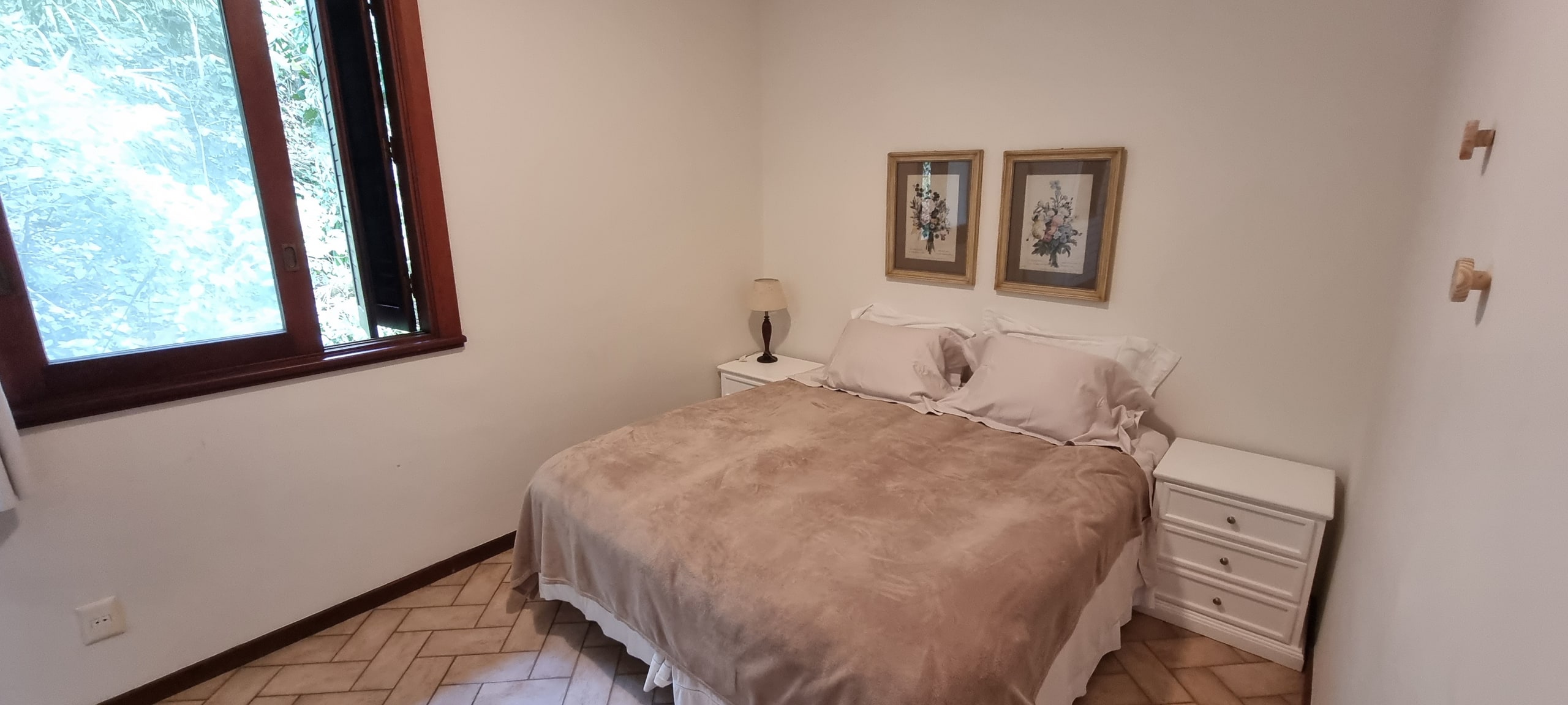 Imóvel no Condominio Iporanga Locação