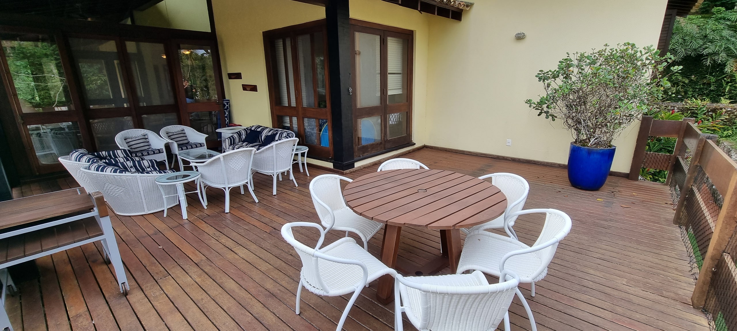 Imóvel no Condominio Iporanga Locação