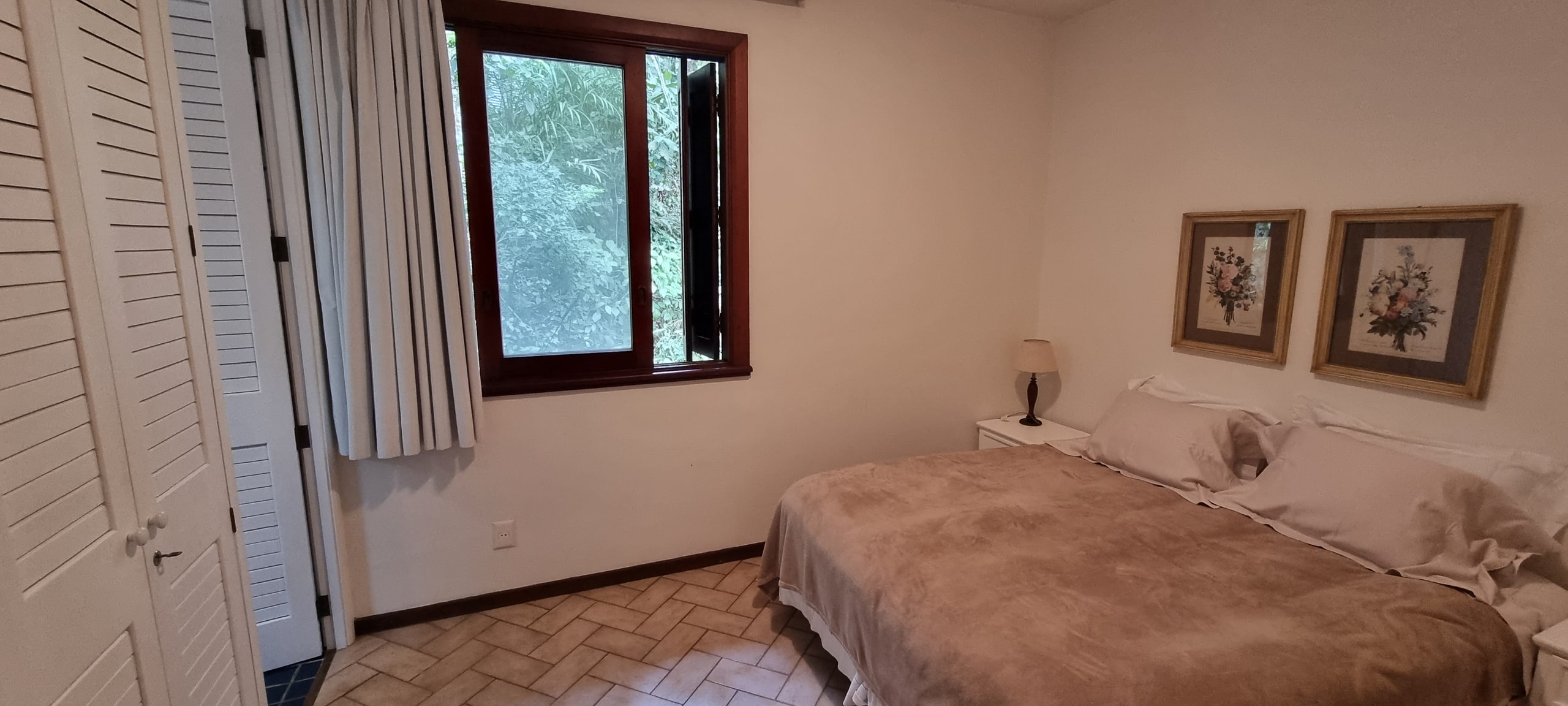 Imóvel no Condominio Iporanga Locação