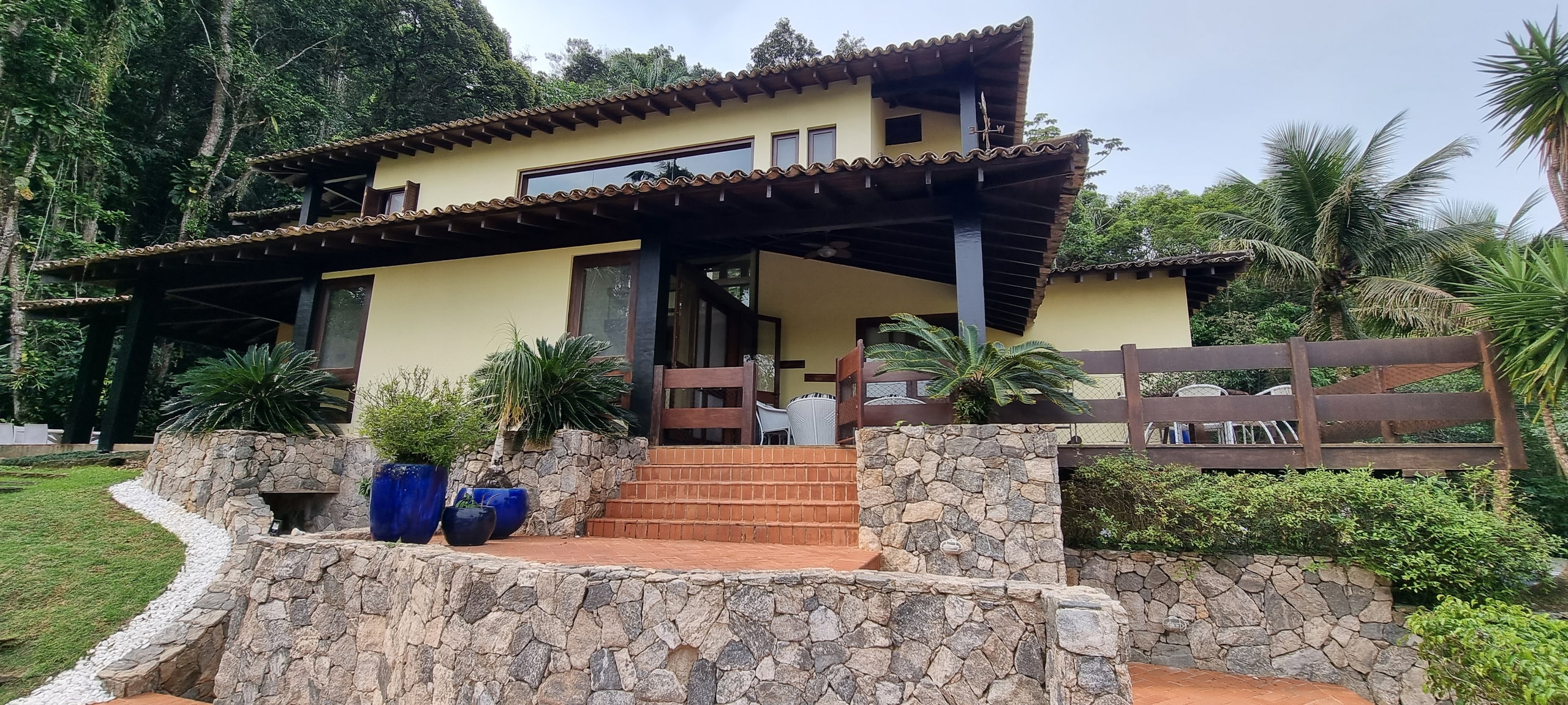 Imóvel no Condominio Iporanga Locação