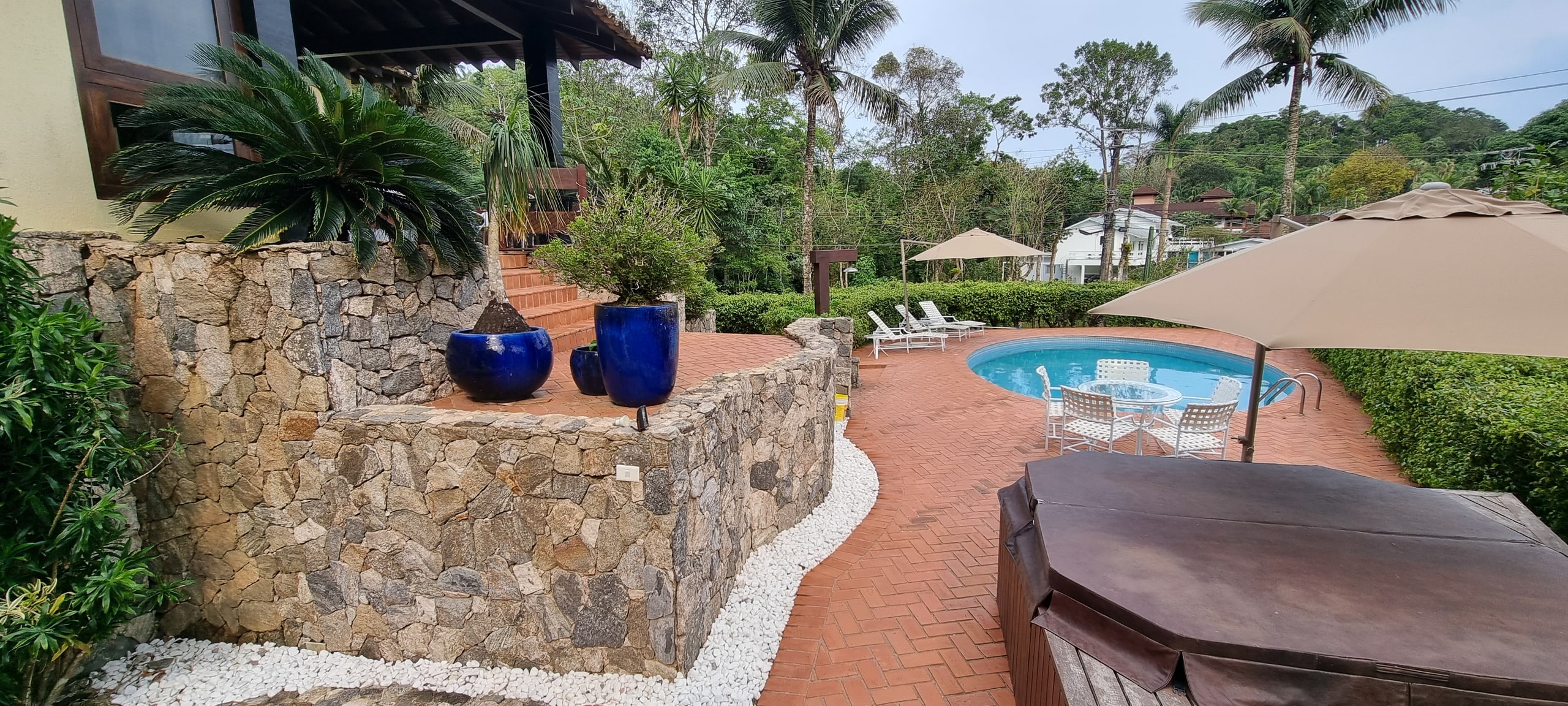 Imóvel no Condominio Iporanga Locação