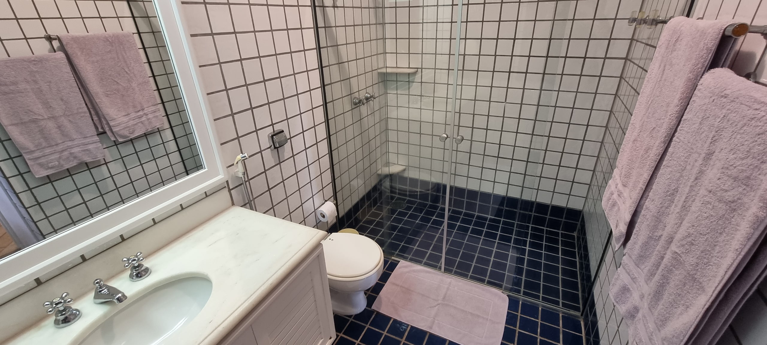 Imóvel no Condominio Iporanga Locação