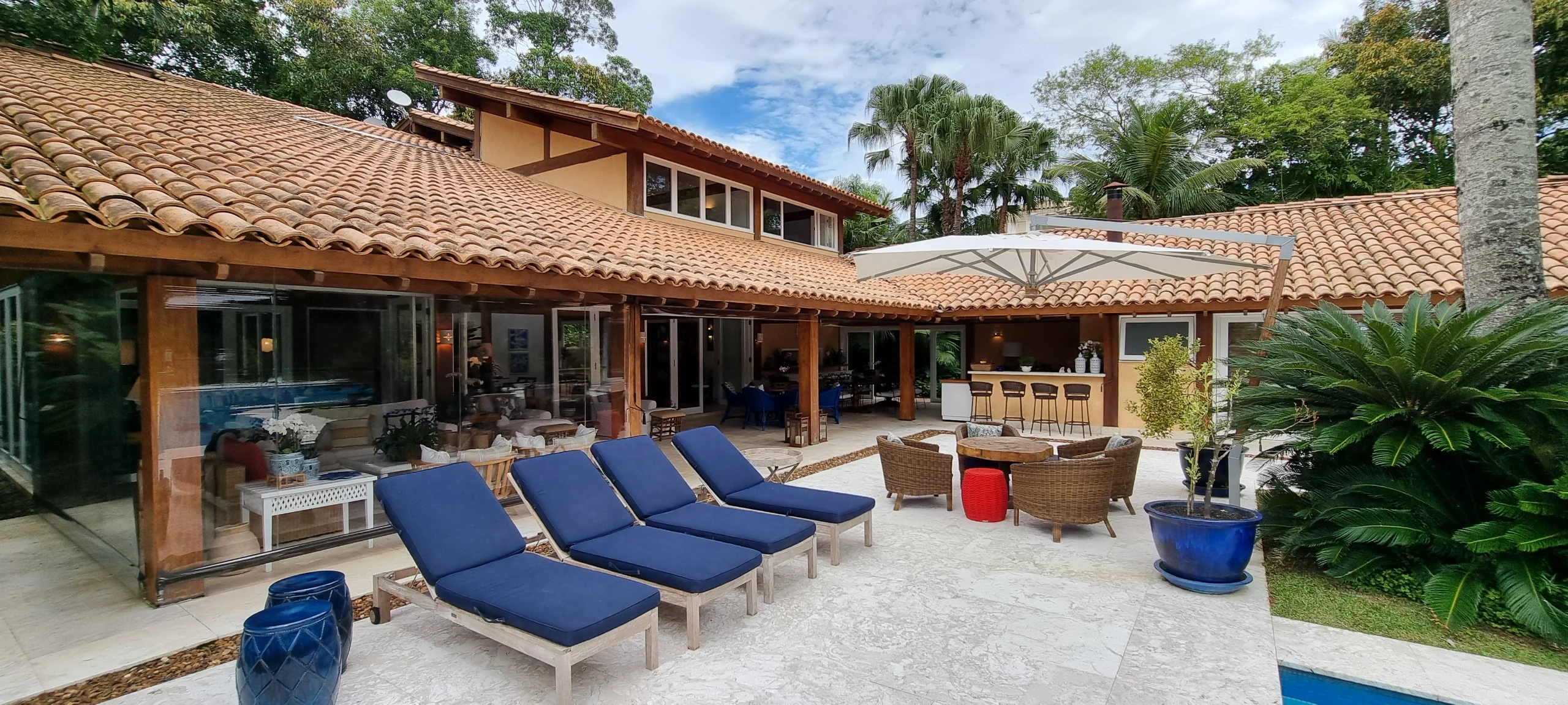 Aluguel Condominio Iporanga, Casa Praia de Iporanga Reveillon no Guarujaá