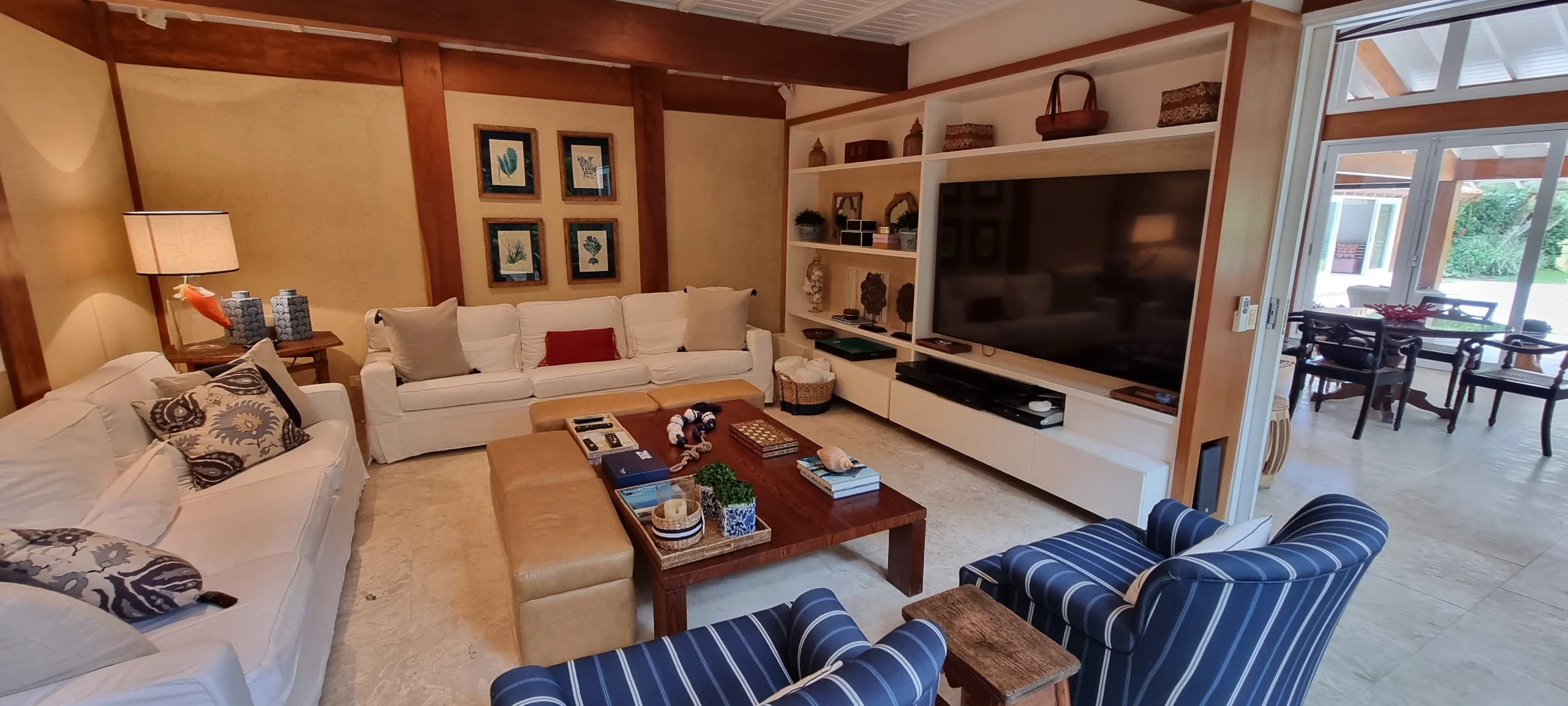 Aluguel Condominio Iporanga, Casa Praia de Iporanga Reveillon no Guarujaá