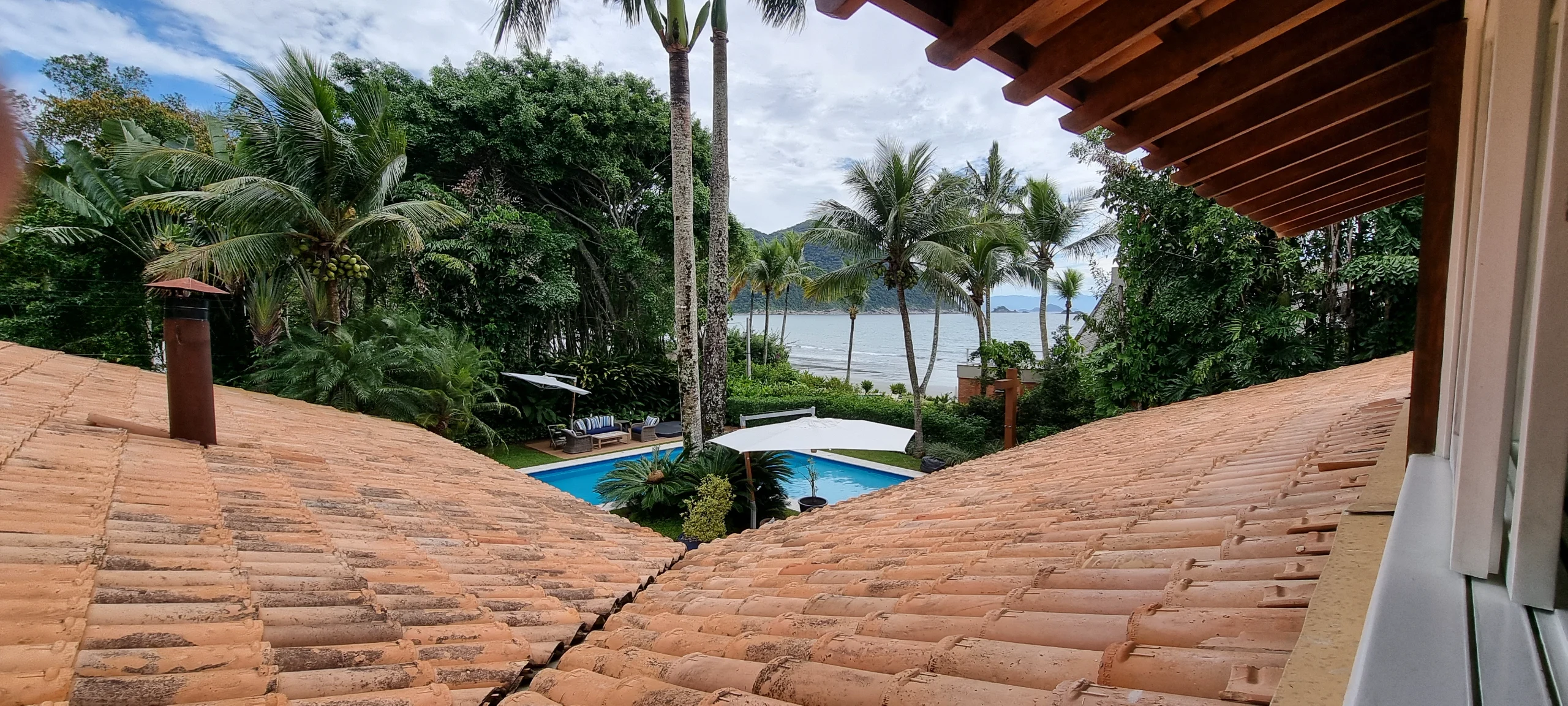 Aluguel Condominio Iporanga, Casa Praia de Iporanga Reveillon no Guarujaá