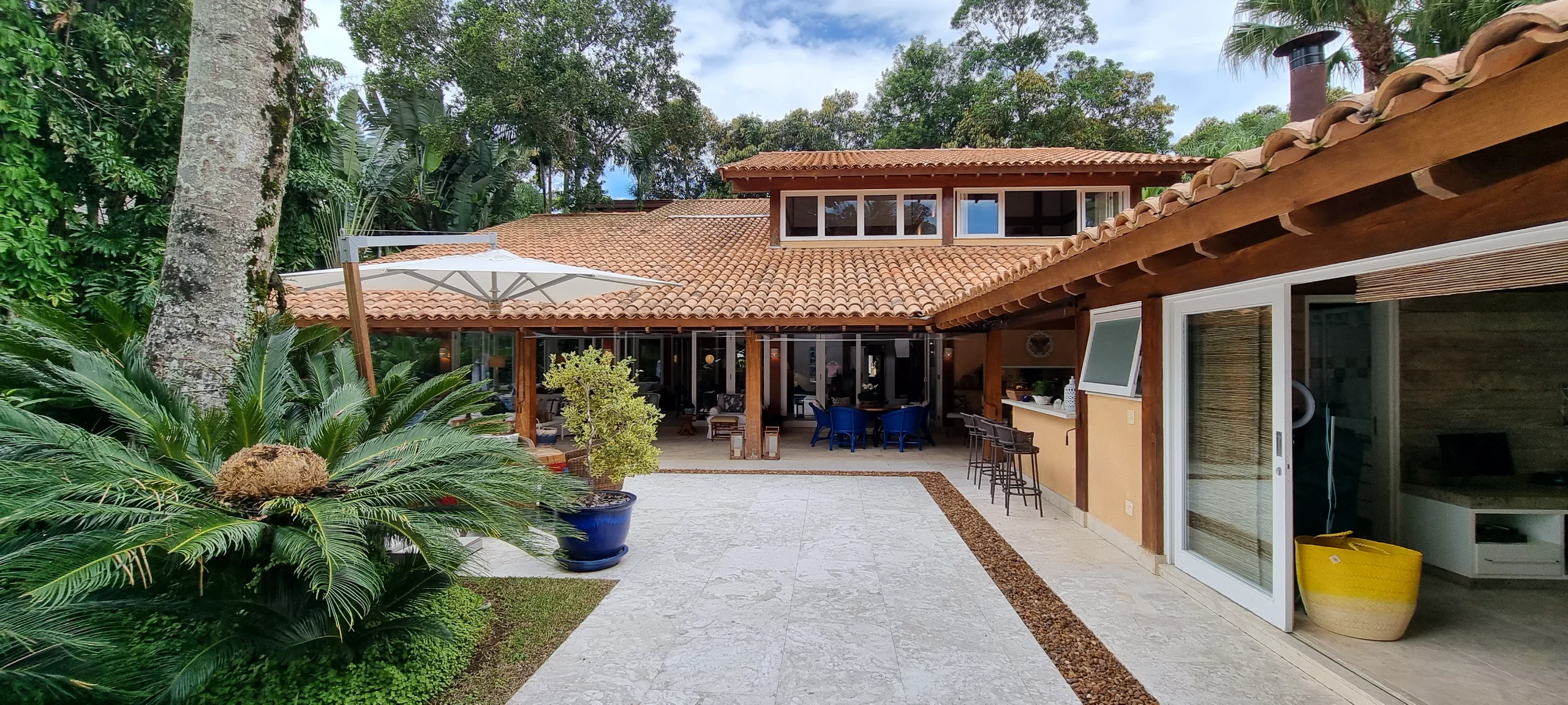 Aluguel Condominio Iporanga, Casa Praia de Iporanga Reveillon no Guarujaá