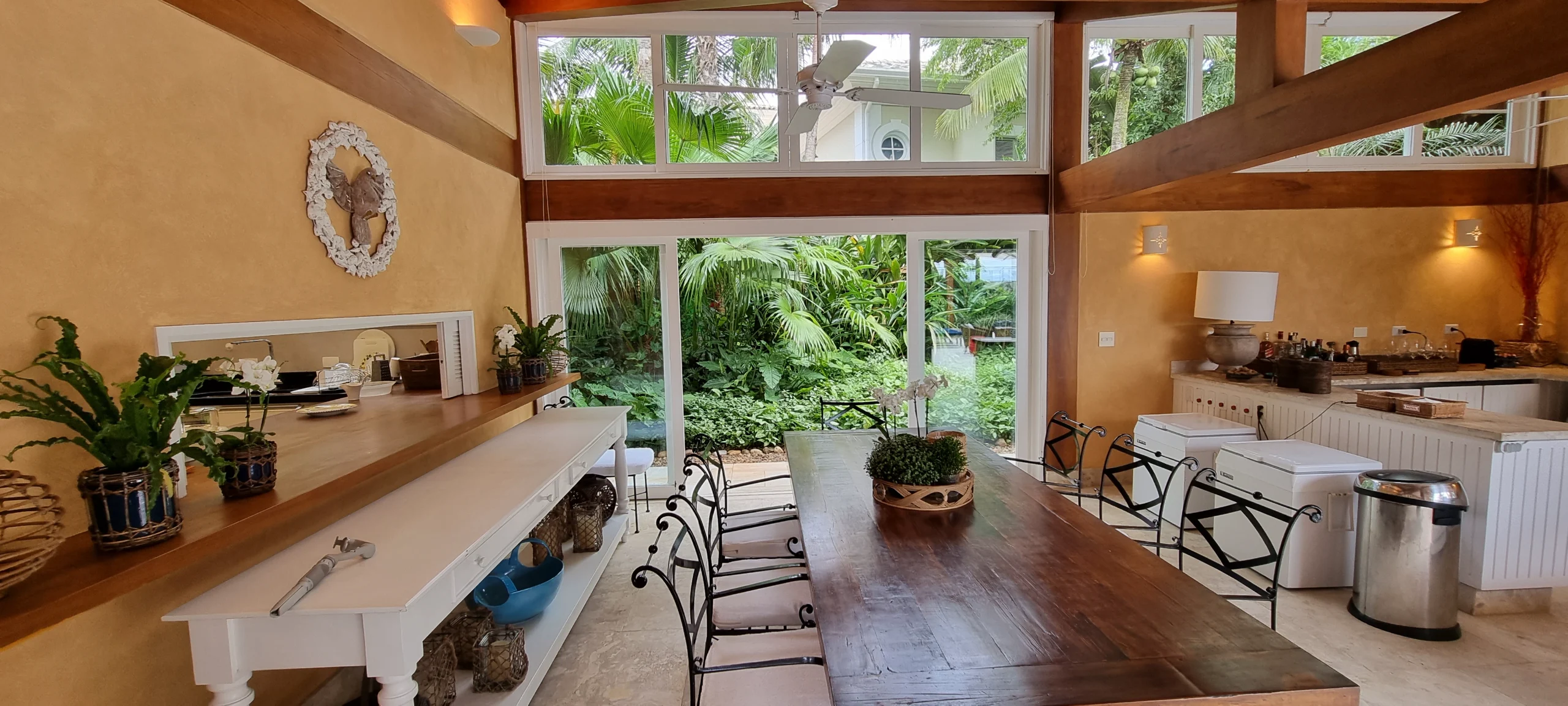 Aluguel Condominio Iporanga, Casa Praia de Iporanga Reveillon no Guarujaá