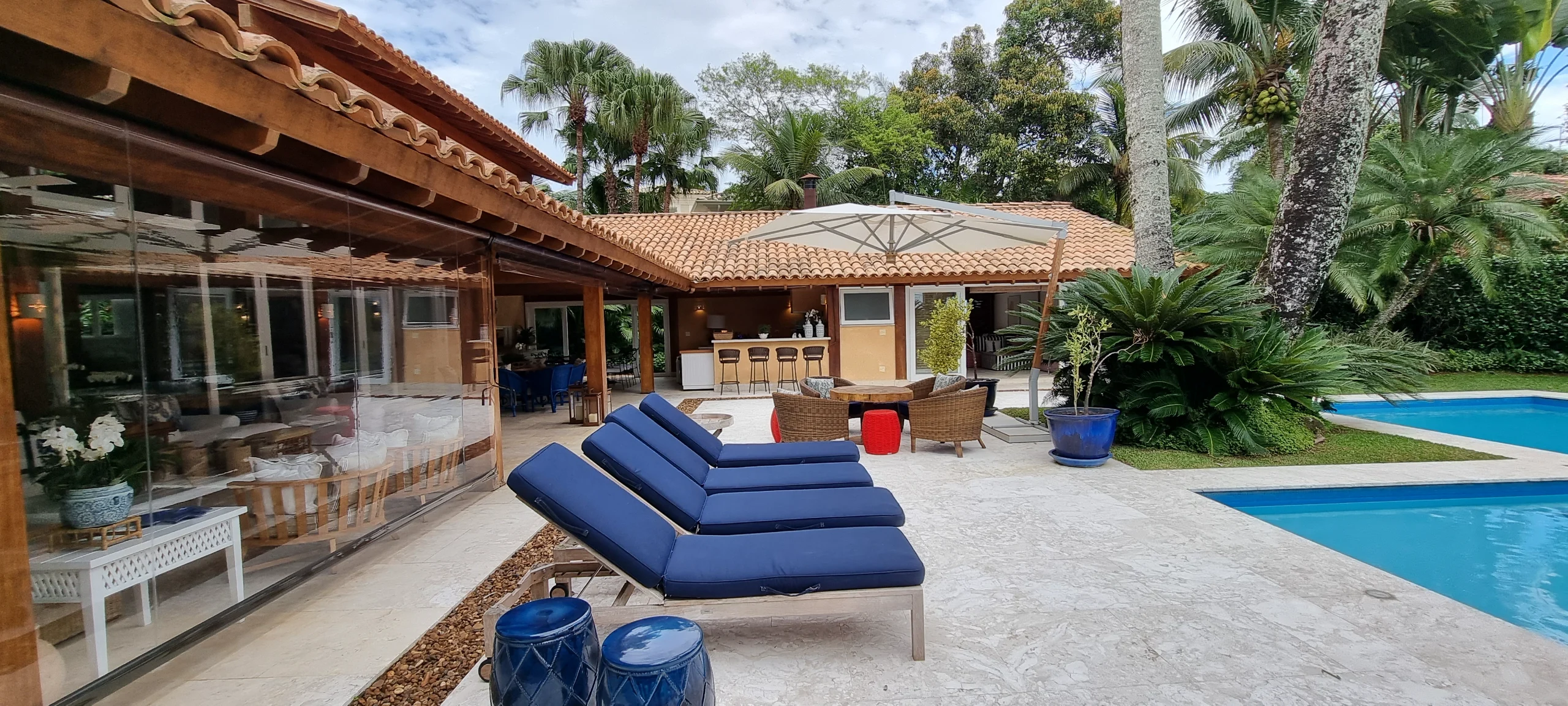 Aluguel Condominio Iporanga, Casa Praia de Iporanga Reveillon no Guarujaá
