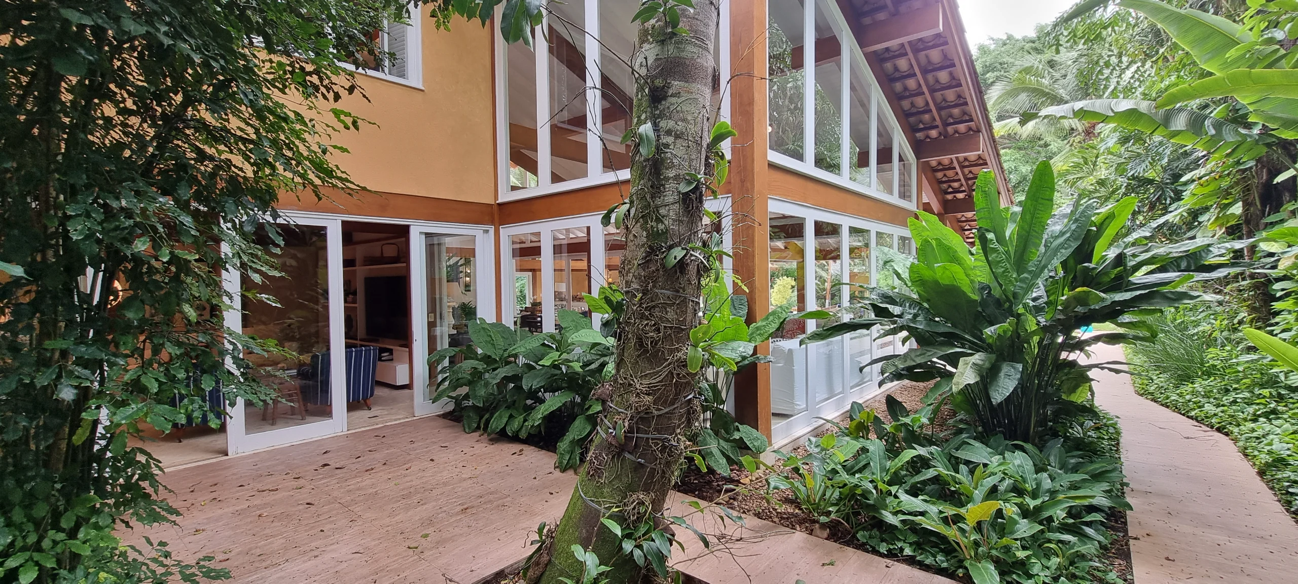Aluguel Condominio Iporanga, Casa Praia de Iporanga Reveillon no Guarujaá